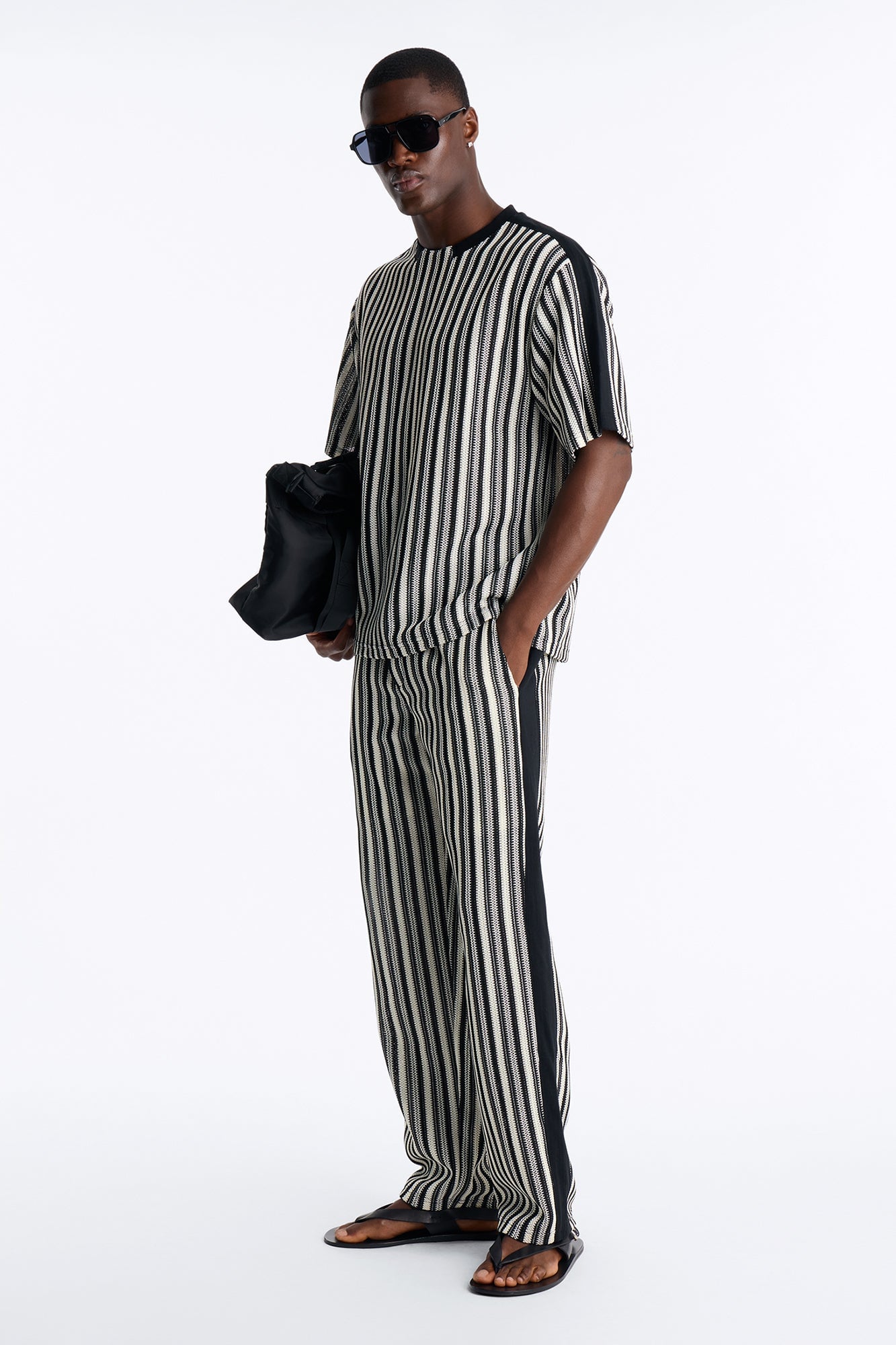 Ribbed Column Relaxed Crewneck Tee - Black/combo image 6