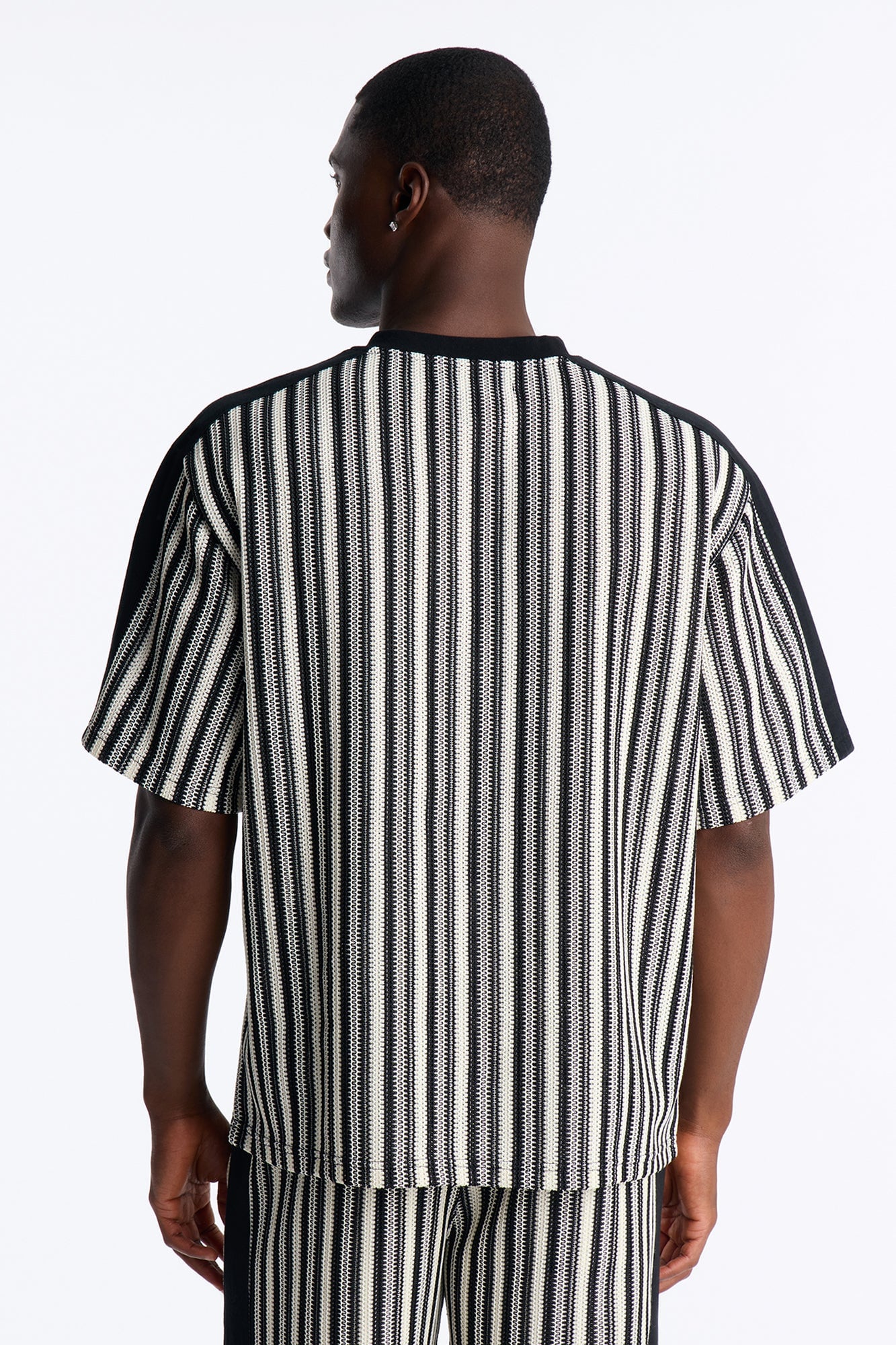 Ribbed Column Relaxed Crewneck Tee - Black/combo image 7