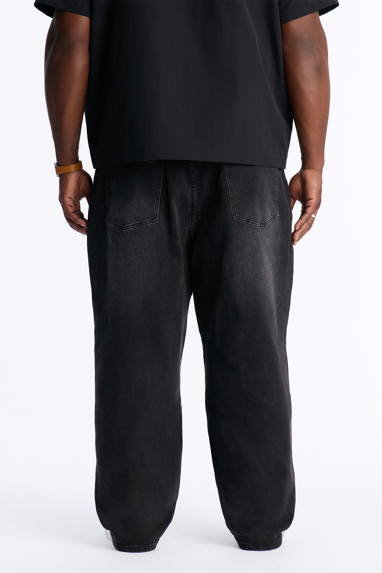 Baggy Cornell Jean - Black image 4