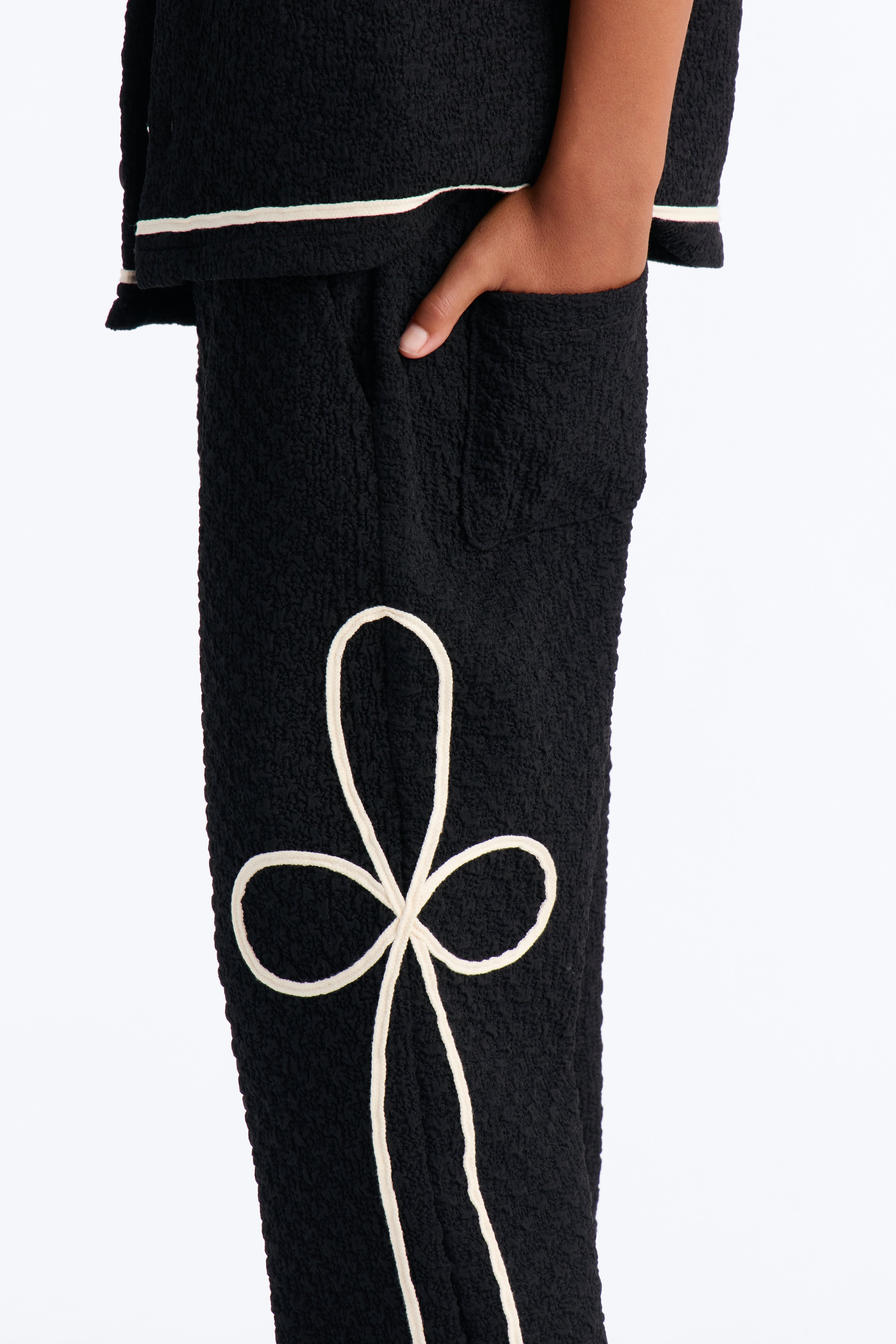 Mini Baggy Soho Weave Applique Textured Pant - Black image 4
