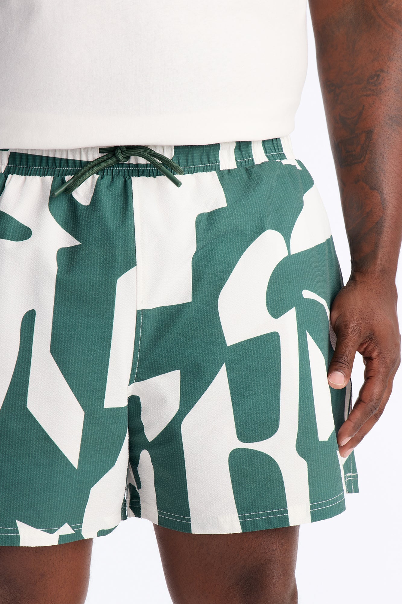 Seersucker Abstract Geo Printed Swim Trunk 6″ - Green/combo image 4
