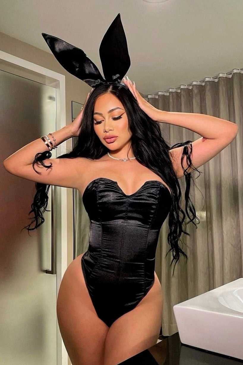 Hot Rabbit 2 Piece Costume Set - Black image 3