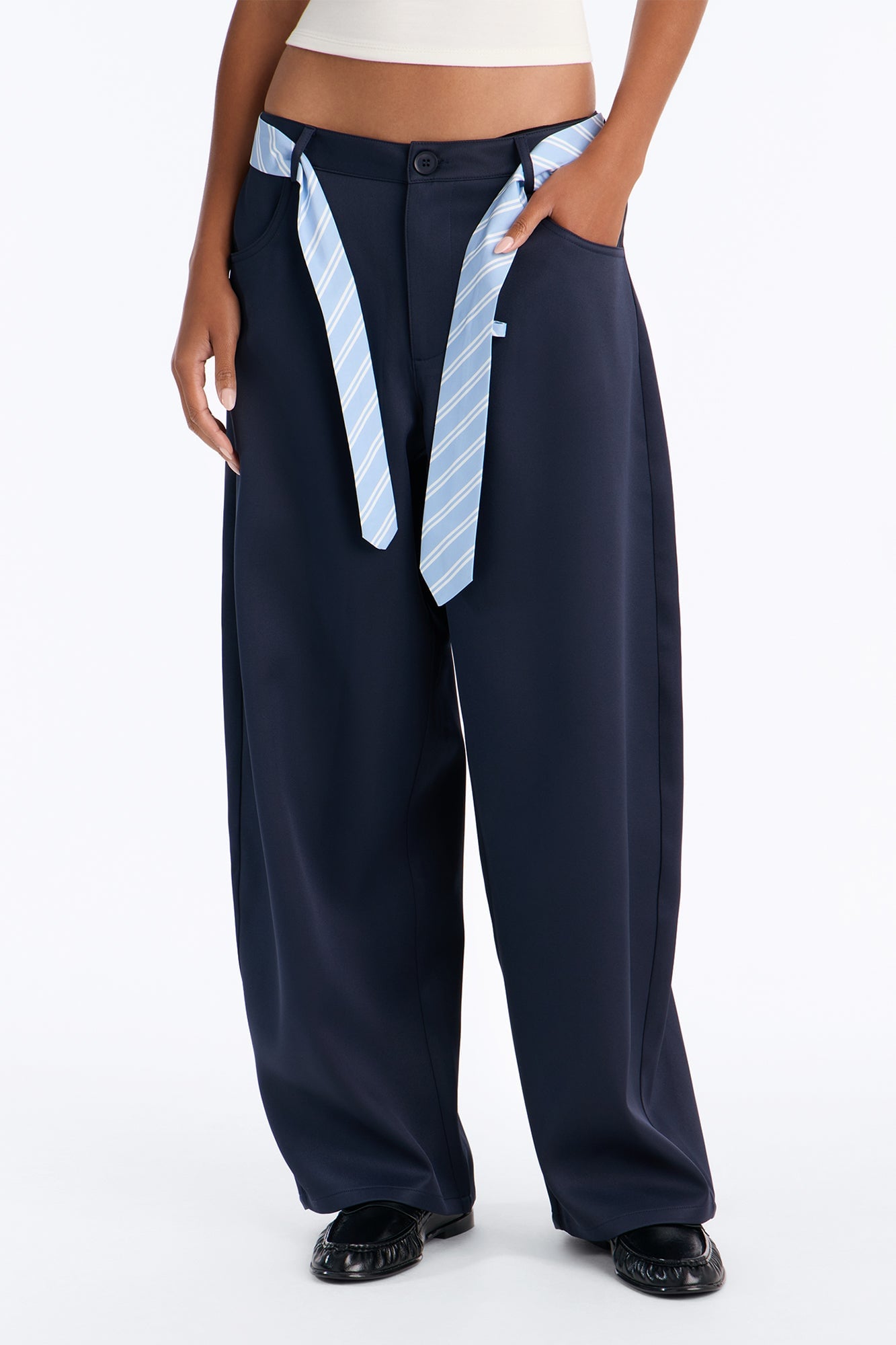 All Tied Up Barrel Leg Trouser - Navy image 6