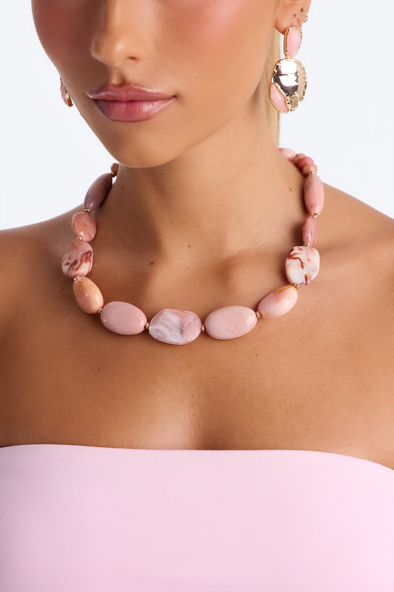 Sandy Retreat Necklace - Pink image 1