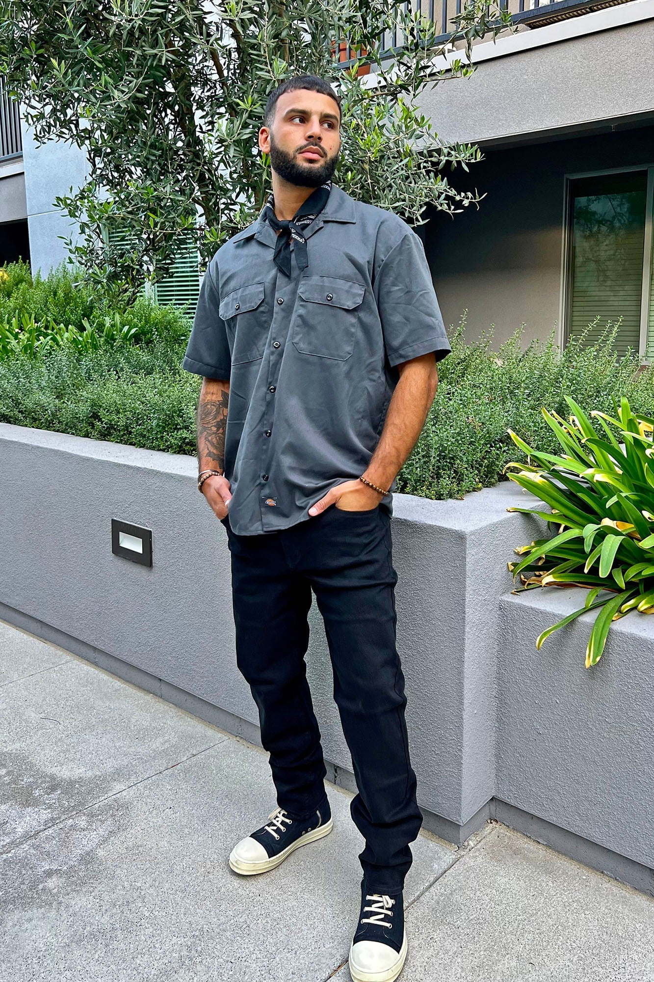 Mike Straight Taper Jeans - Black image 9