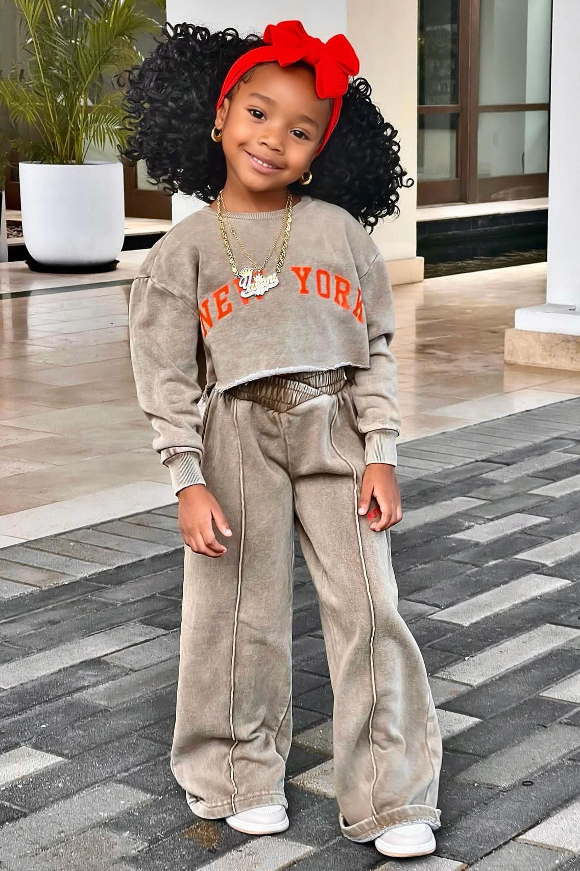 Mini New York Cropped Sweatshirt - Taupe/combo image 2