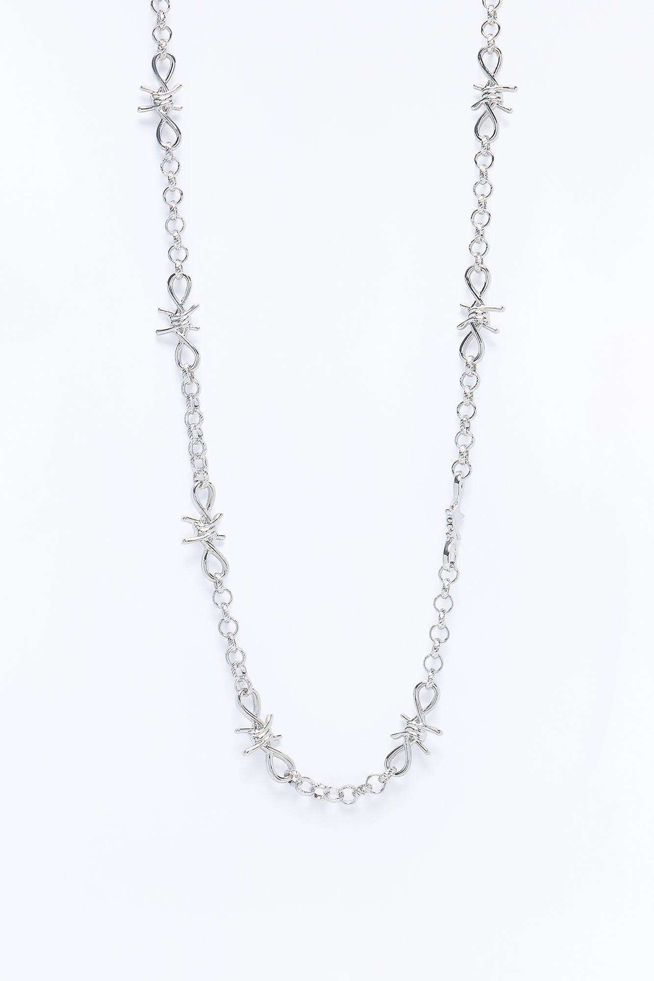 Interlocked Barbed Wire Necklace - Silver image 3