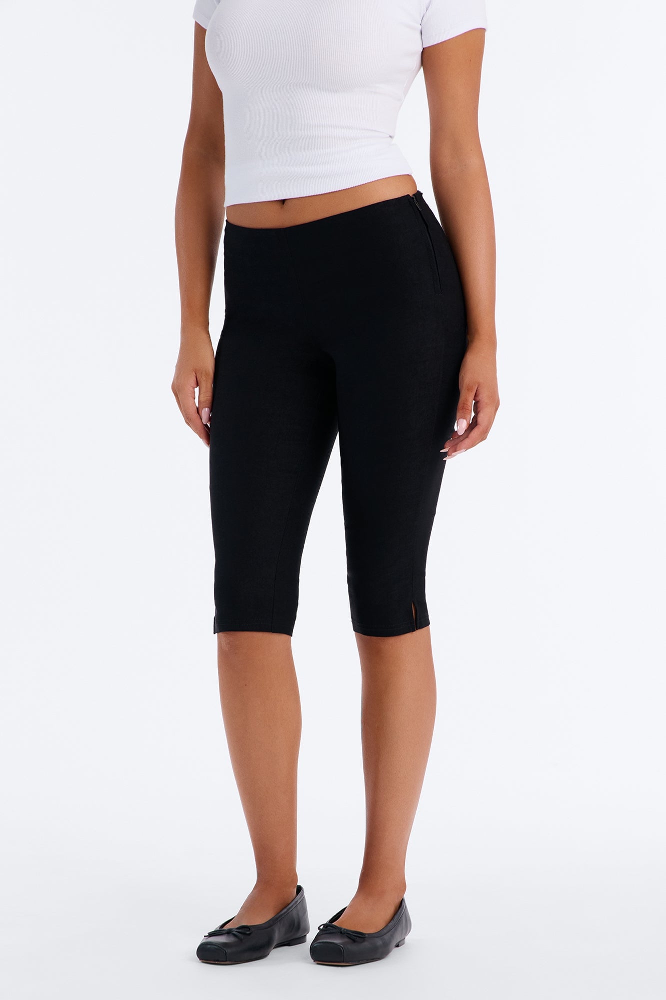 Luna Low Rise Skinny Capri Pant - Black image 6