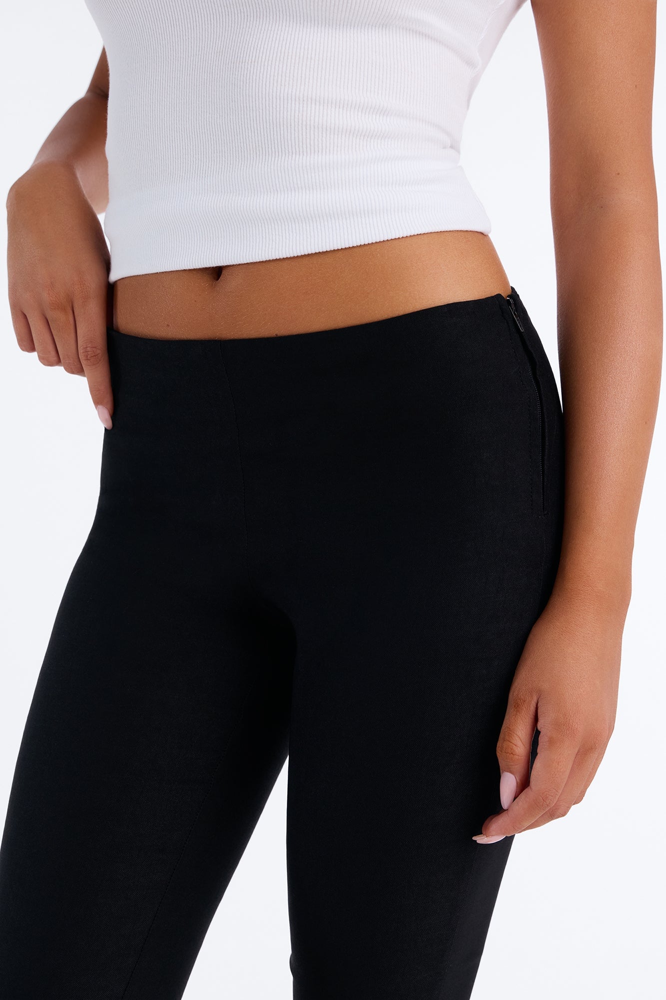Luna Low Rise Skinny Capri Pant - Black image 7