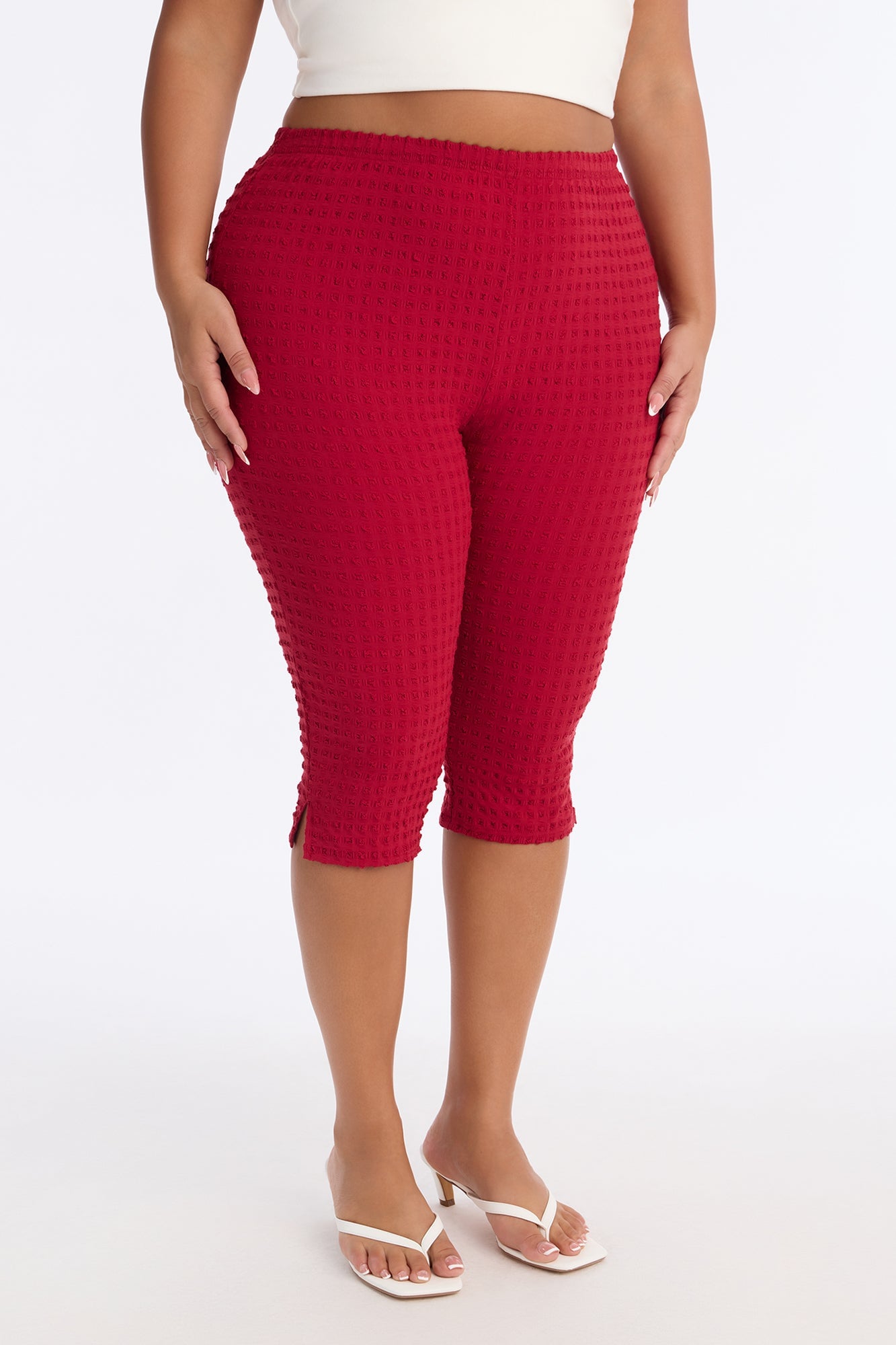 Milena Textured Pedal Pusher Leggings - Red image 2