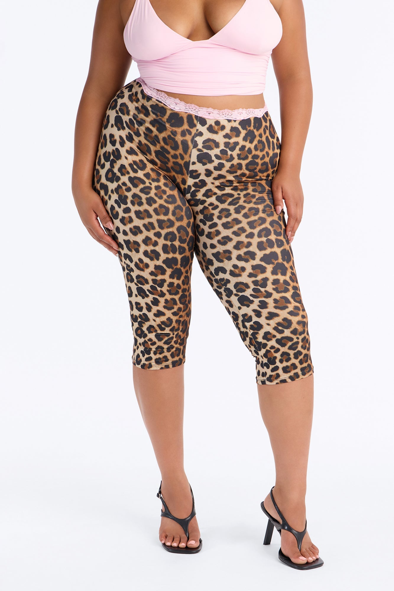 Lola Low Rise Lace Trim Printed Capri Leggings - Leopard image 2