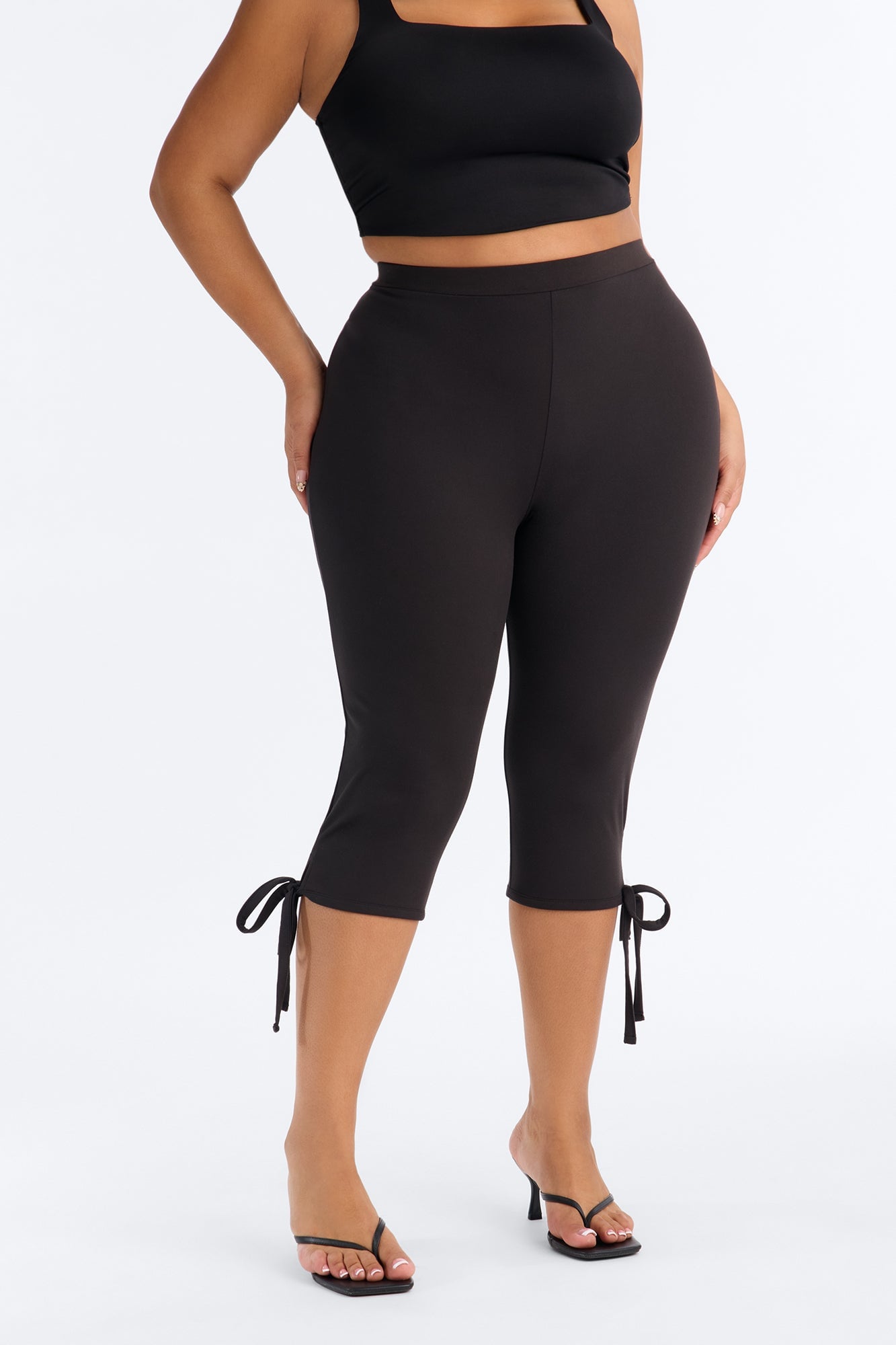Scout Low Rise Side Tie Capri Leggings - Black image 2