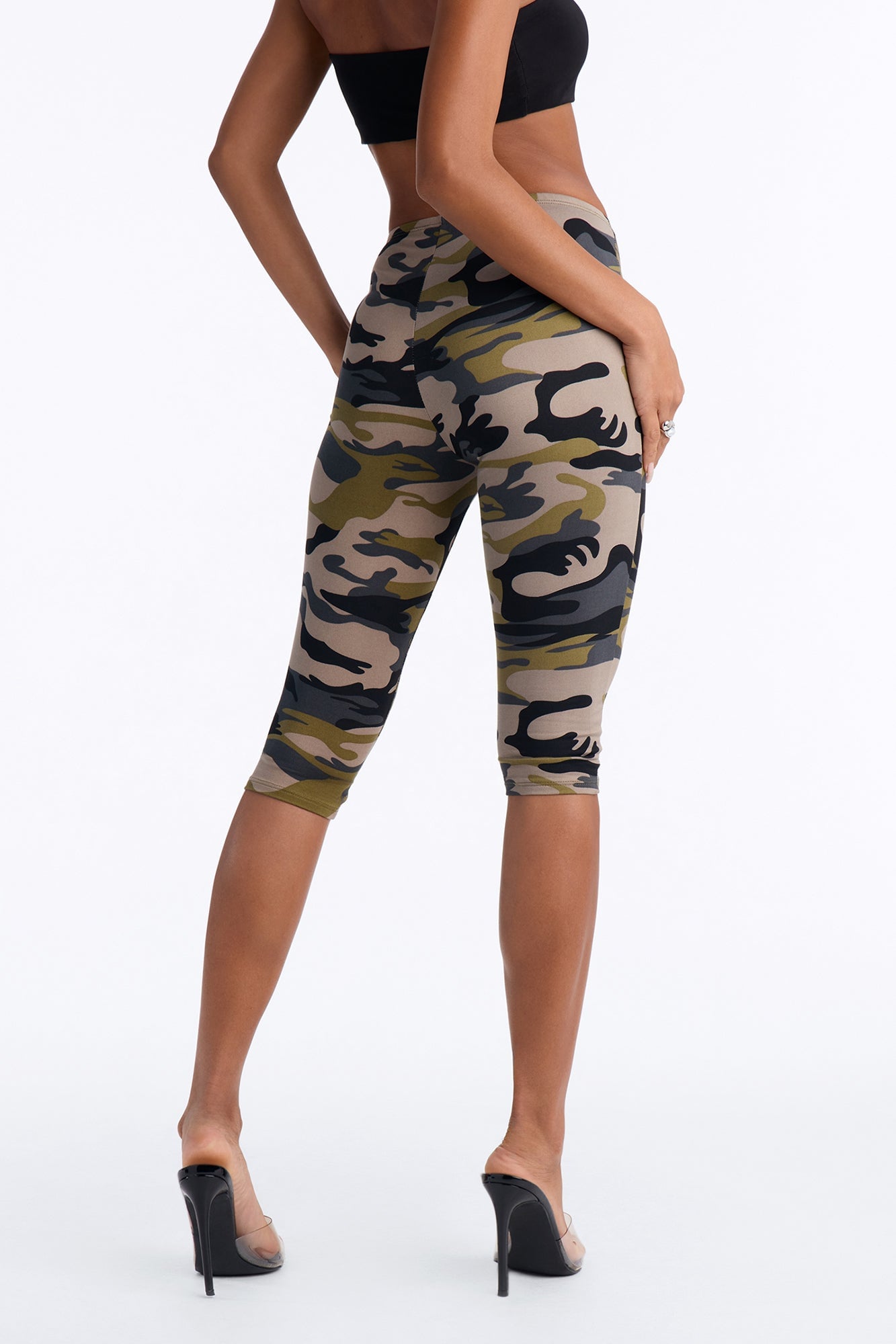 Break Free Low Rise Capri Legging - Grey/combo image 8