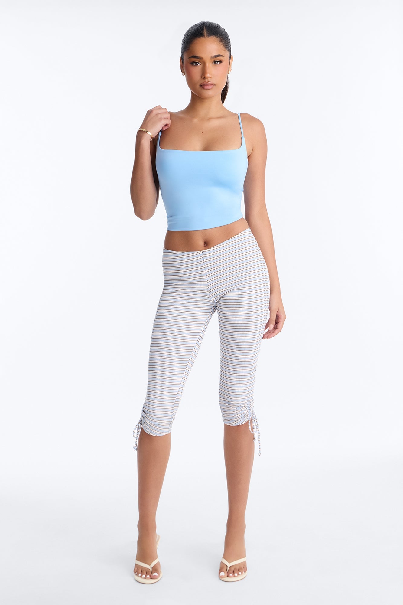 Rowen Mid Rise Ruched Ribbed Capri Leggings - Blue/combo image 5