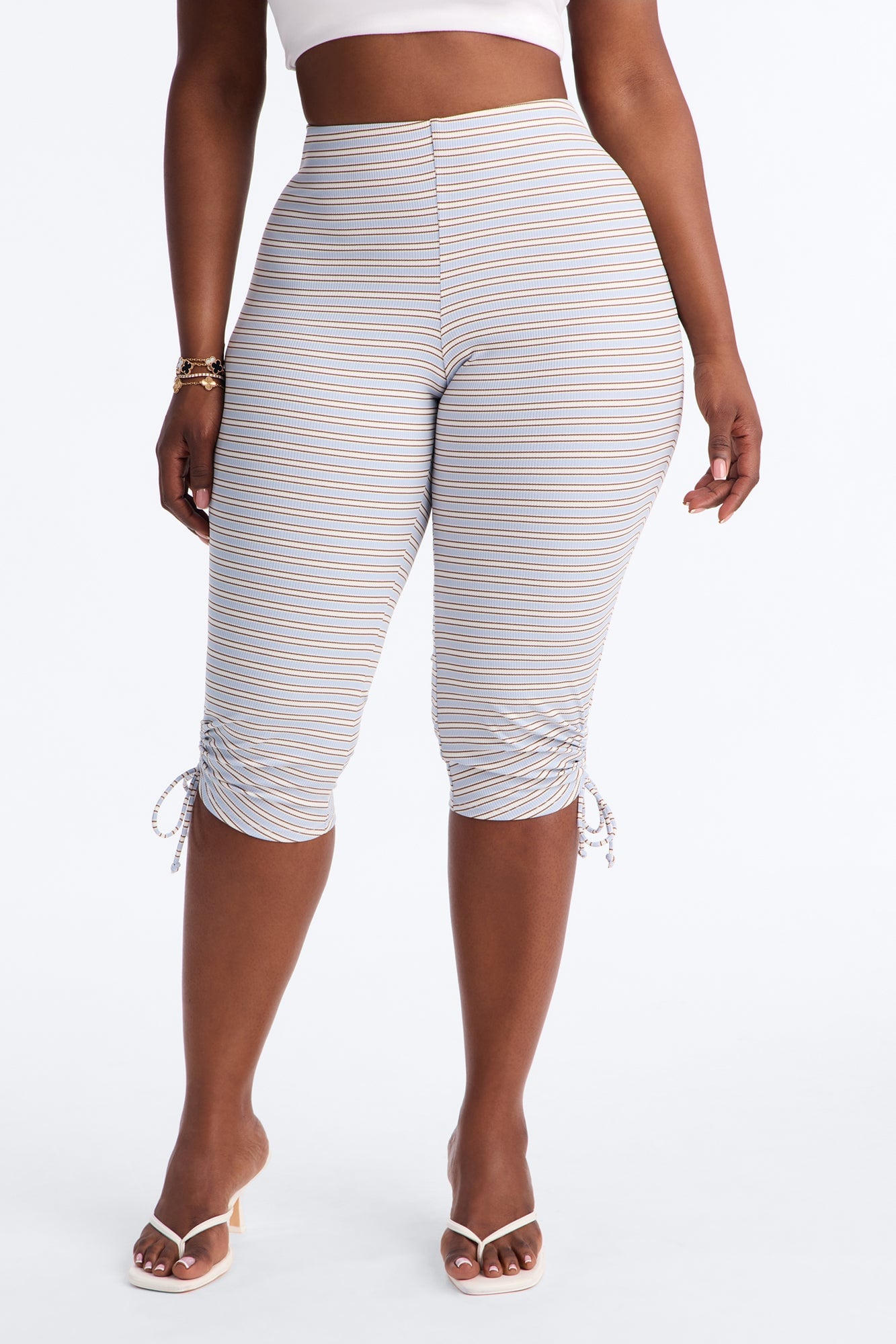 Rowen Mid Rise Ruched Ribbed Capri Leggings - Blue/combo image 2