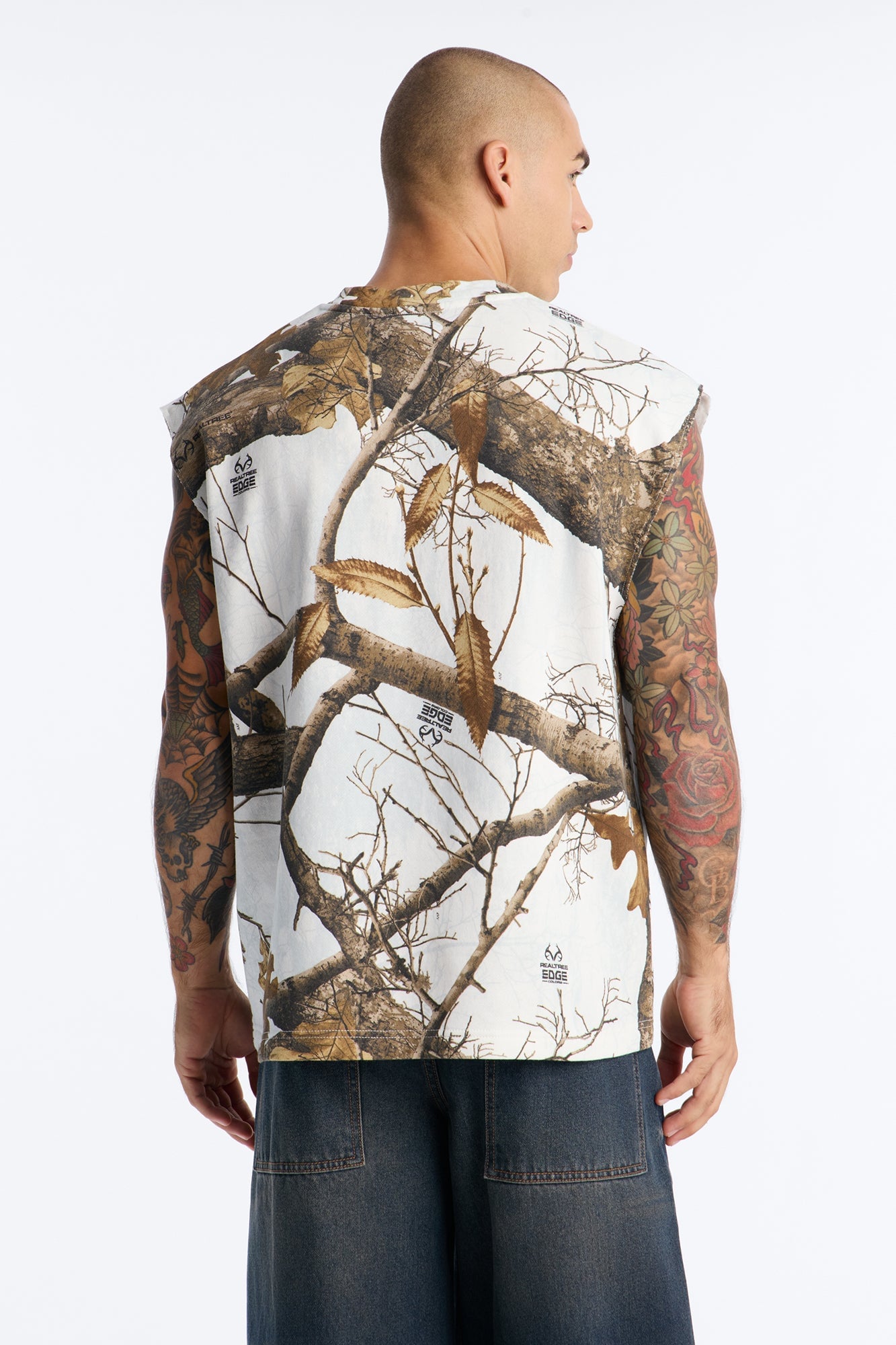 Real Tree Snow Girls Lie Flock Fleece Muscle Tee - Camouflage image 8