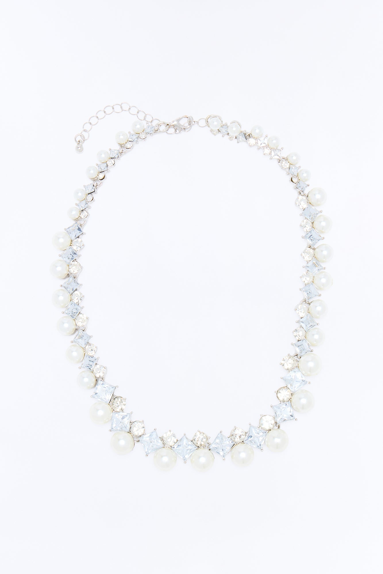 Lucky Catch Pearl Choker - Silver image 3