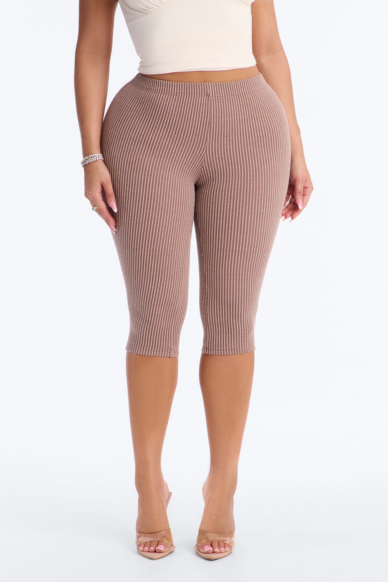 Roxie Low Rise Ribbed Capri Legging - Caffe image 6