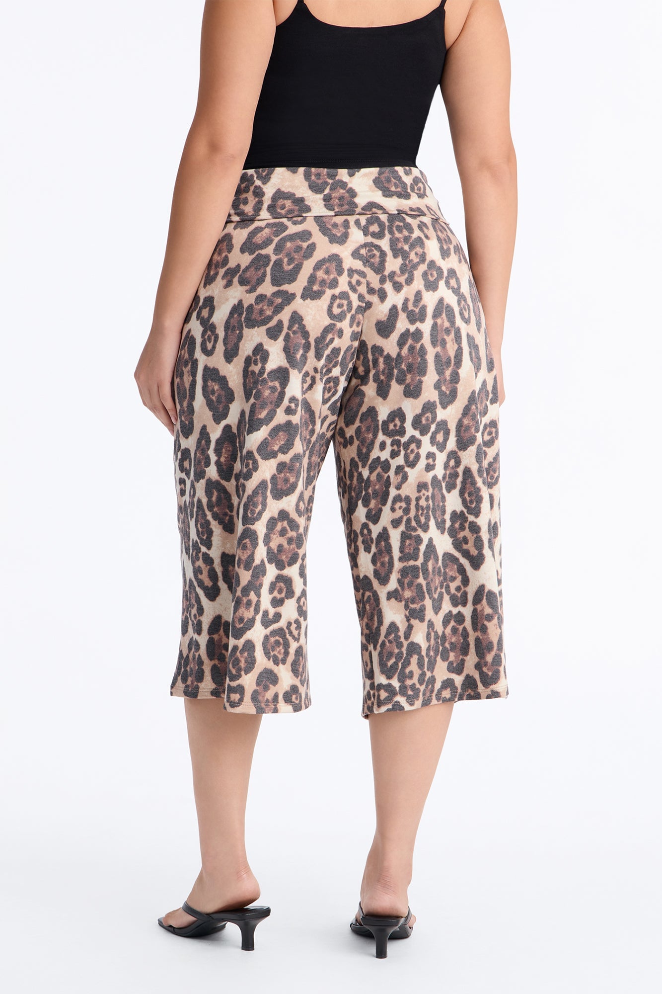 Kiki Leopard Low Rise Foldover Gaucho Pant - Leopard image 4