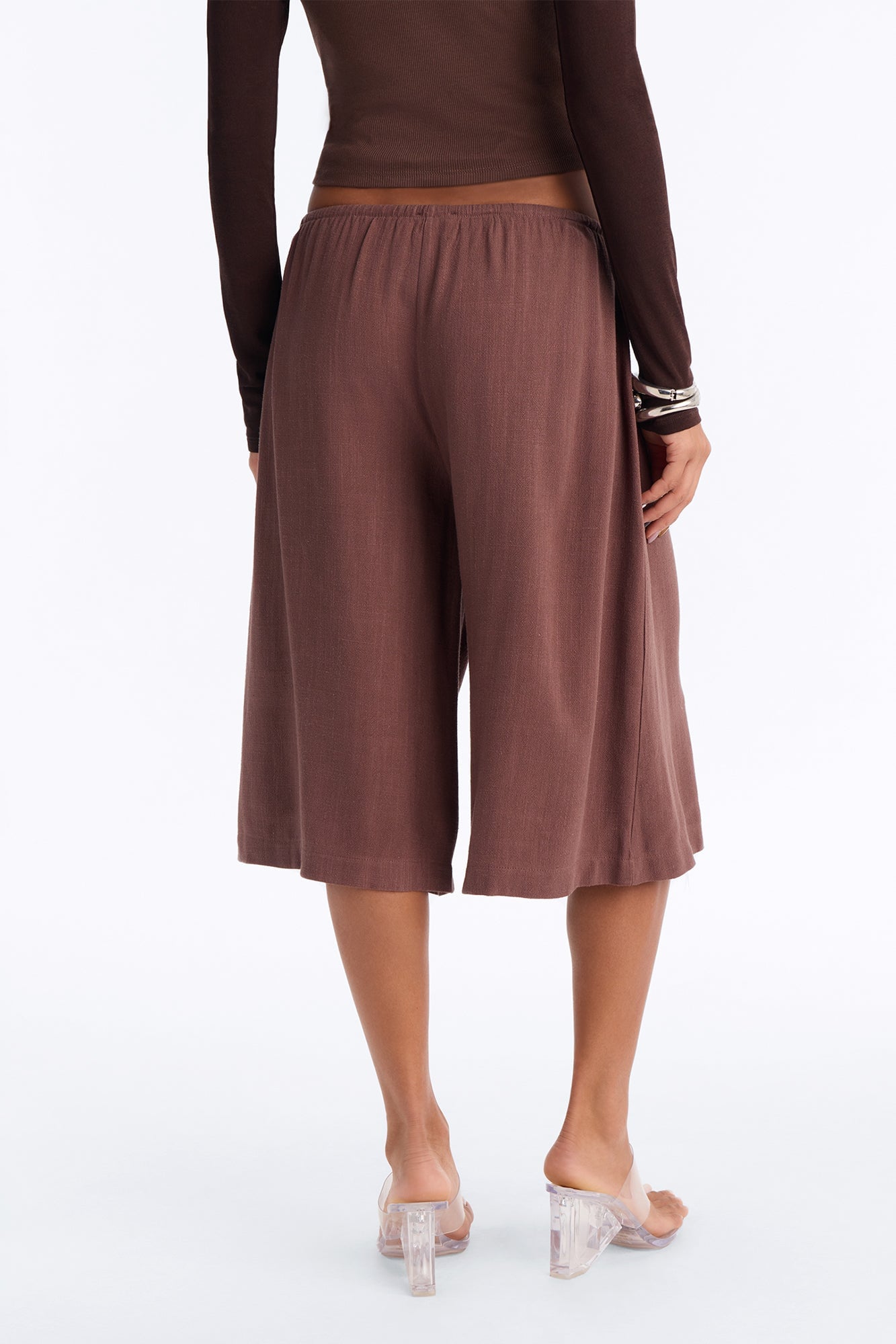 Avery Low Rise Linen Bermuda Short - Brown image 8