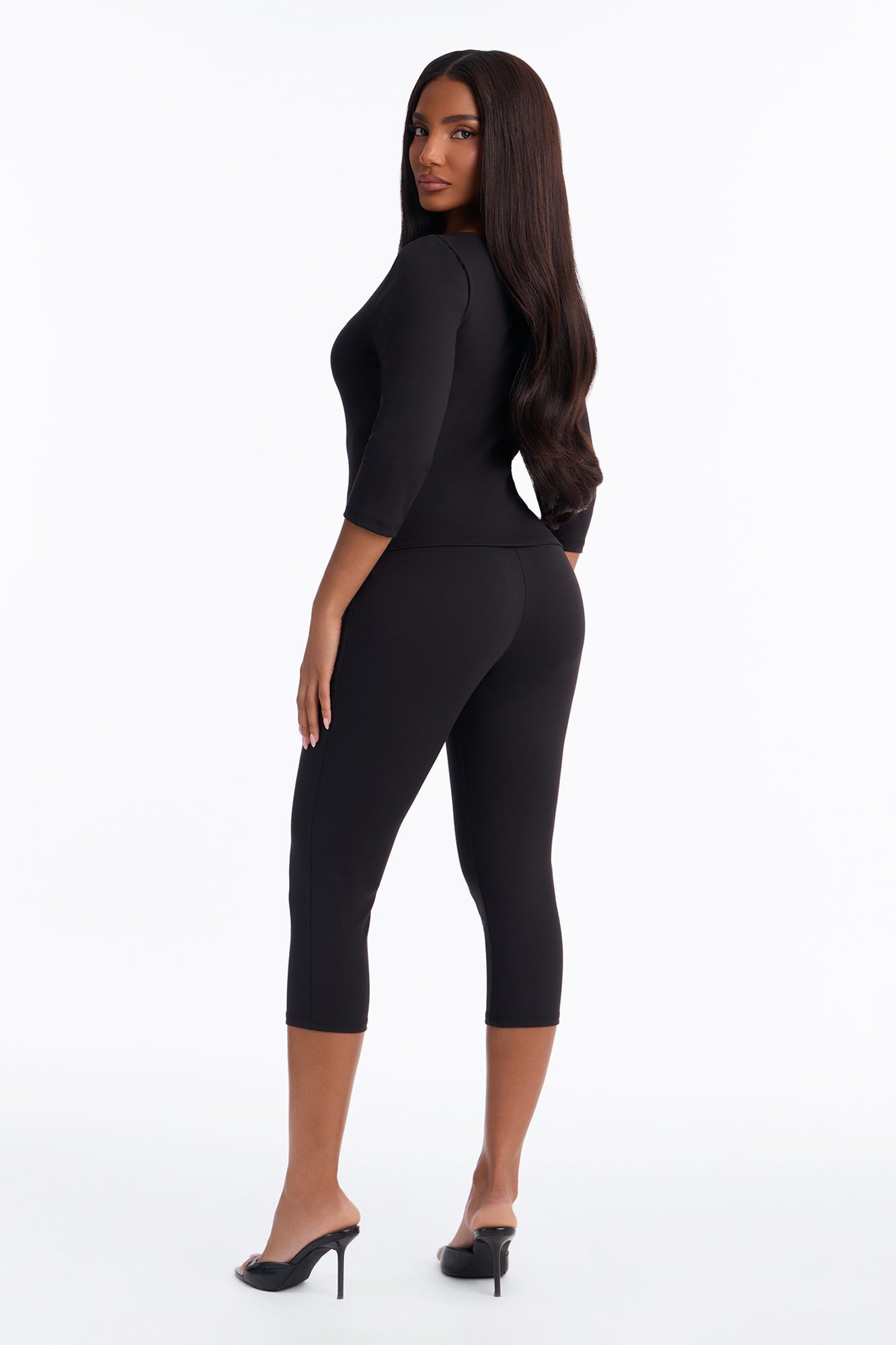 Maria Boat Neck Capri Set - Black image 8