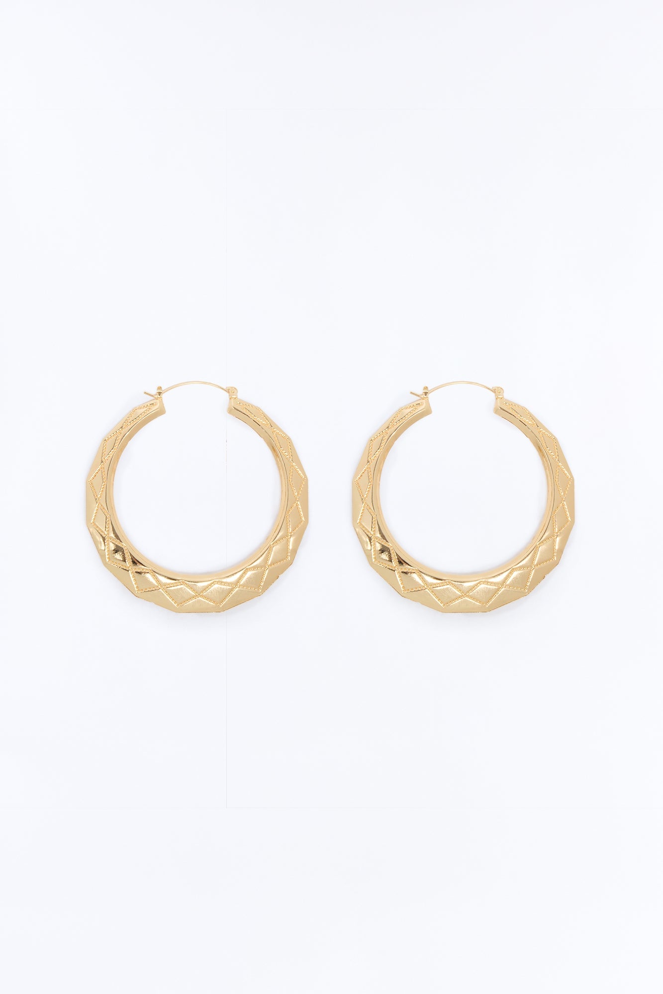Keep It Simple Hoop Earrings - Gold image 3