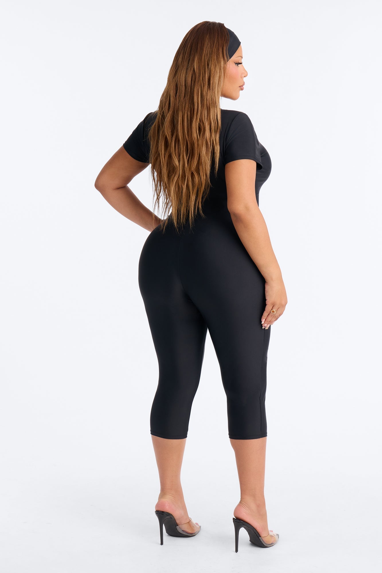 Mia Plunge Neck 2 piece Capri Jumpsuit - Black image 4