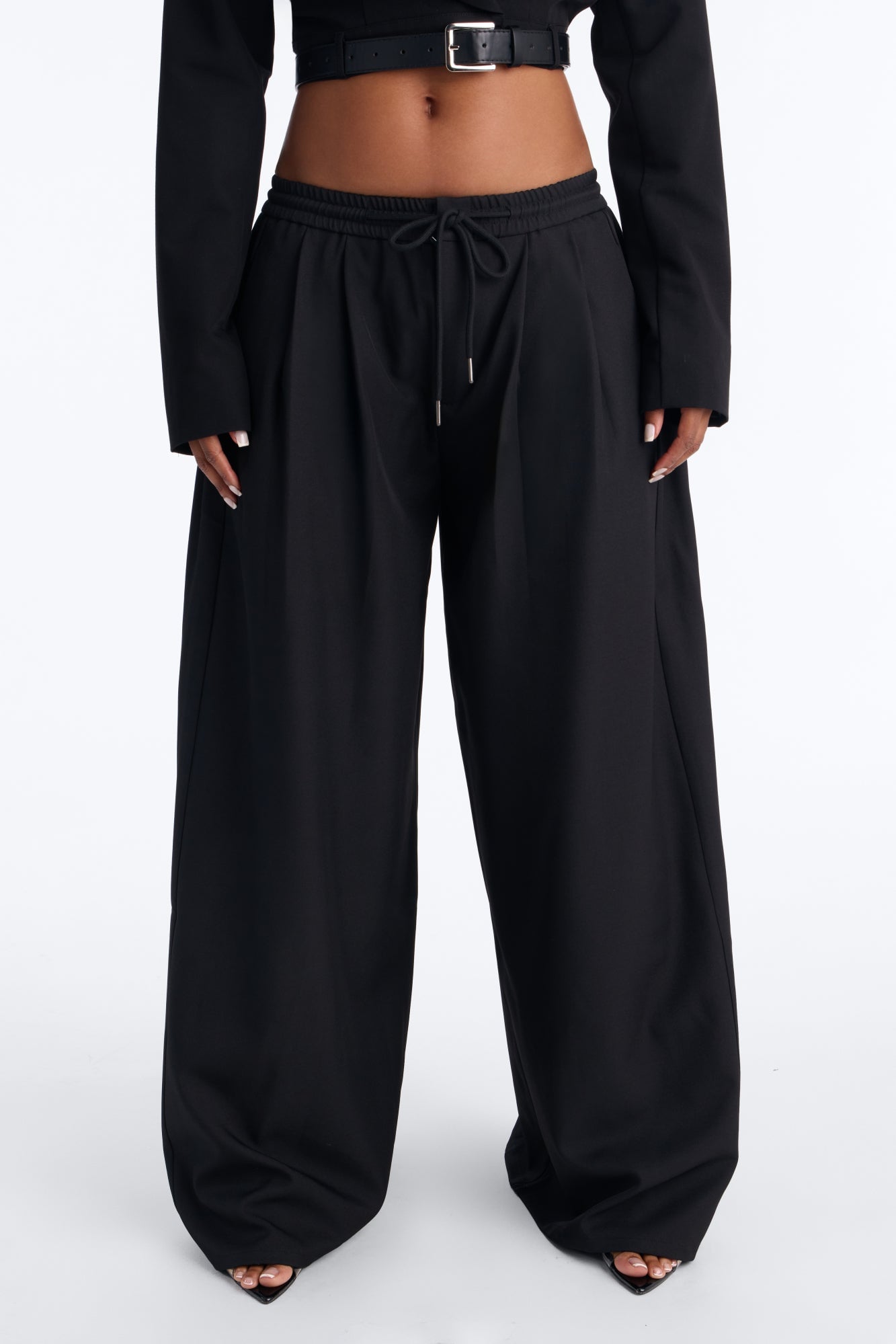 Heidi High Rise Wide Leg Pleated Drawstring Trouser - Black image 6