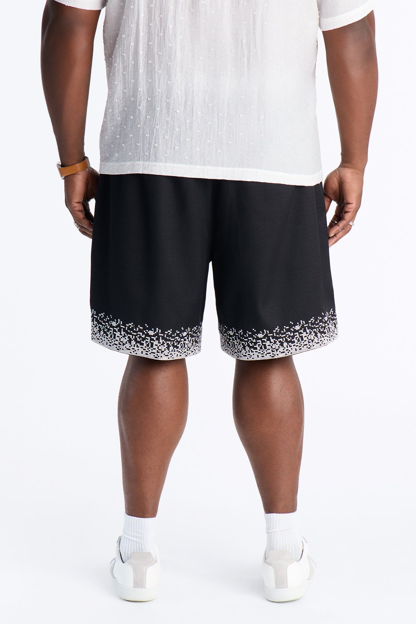 Relaxed Cascade Embroidered Short - Black/combo image 3