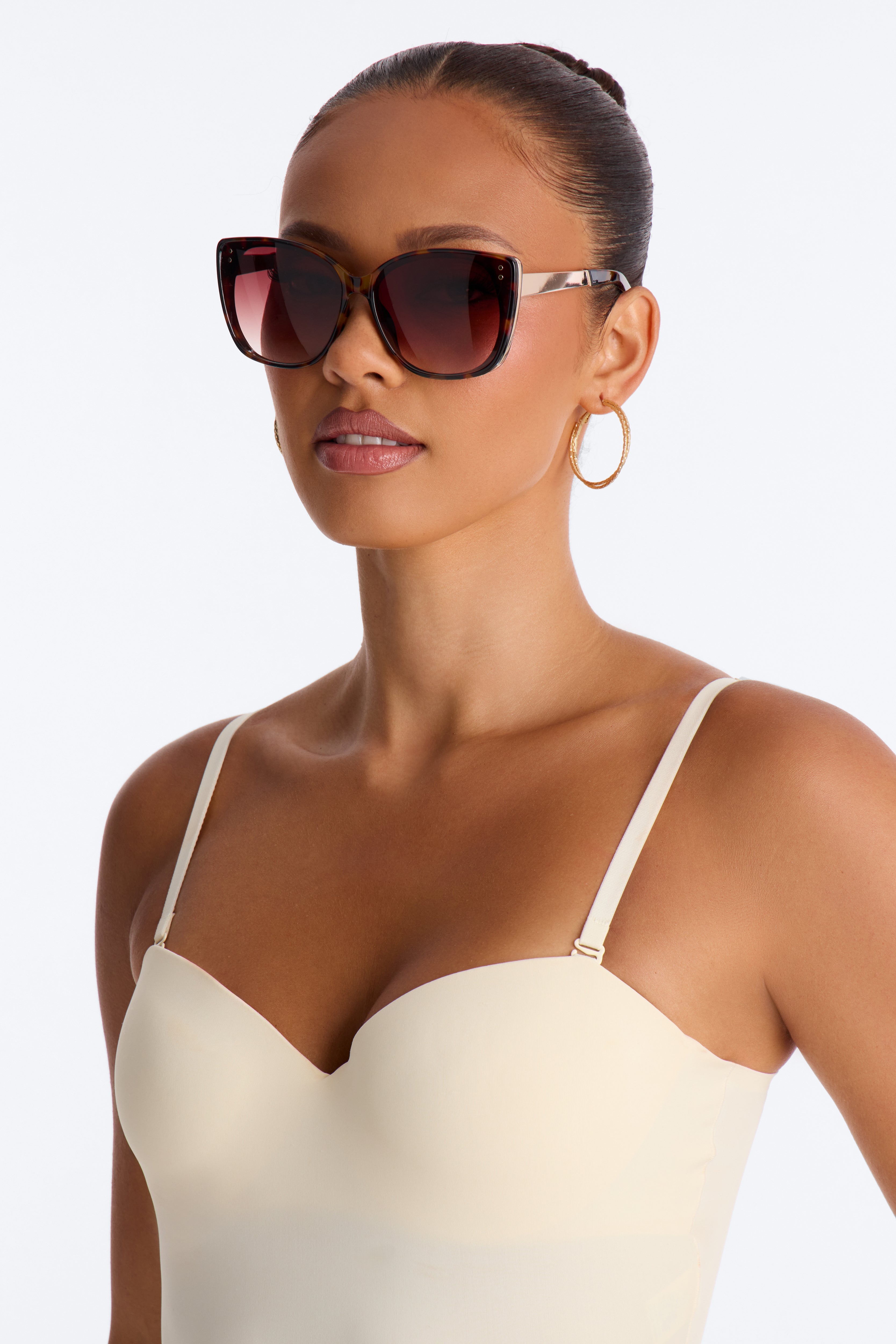 Above The Horizon Sunglasses - Tortoise image 2