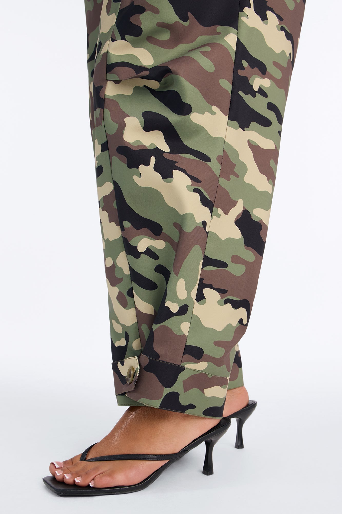 Kayla Barrel Leg Printed Pant - Camouflage image 3