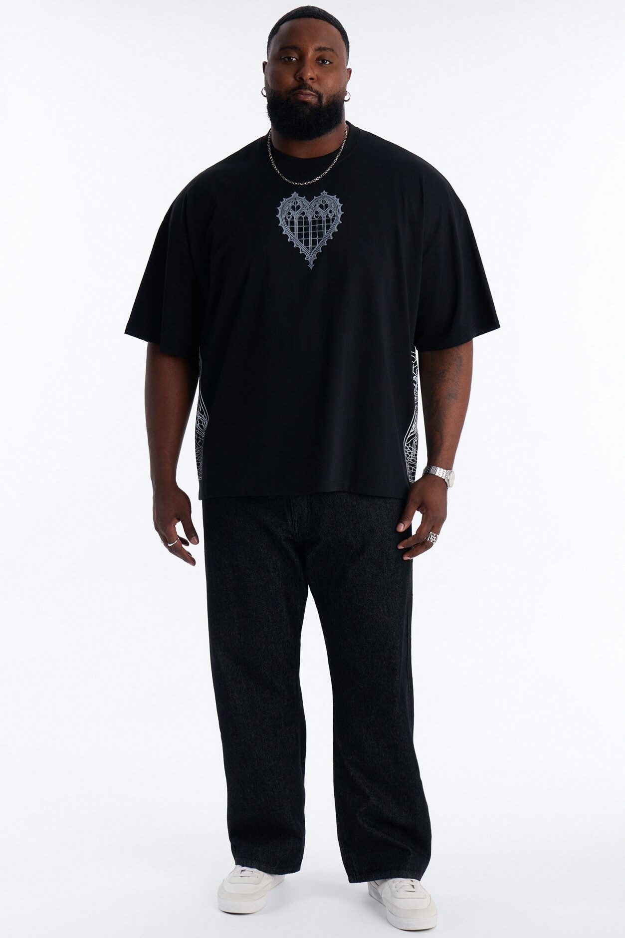 Love Conquers All Oversized Short Sleeve Tee - Black image 1