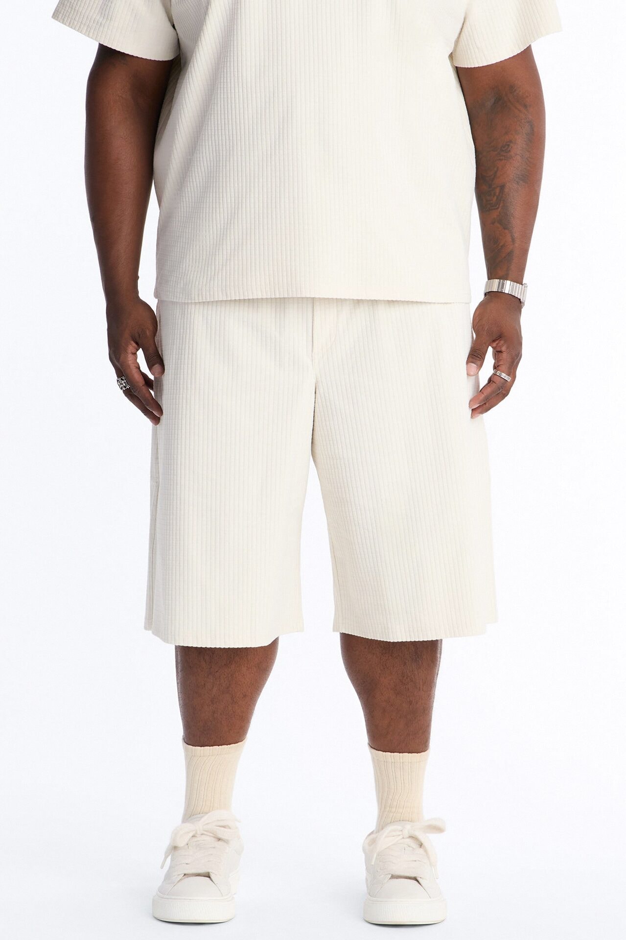 Terrance Textured Relaxed Short - Cream image 1
