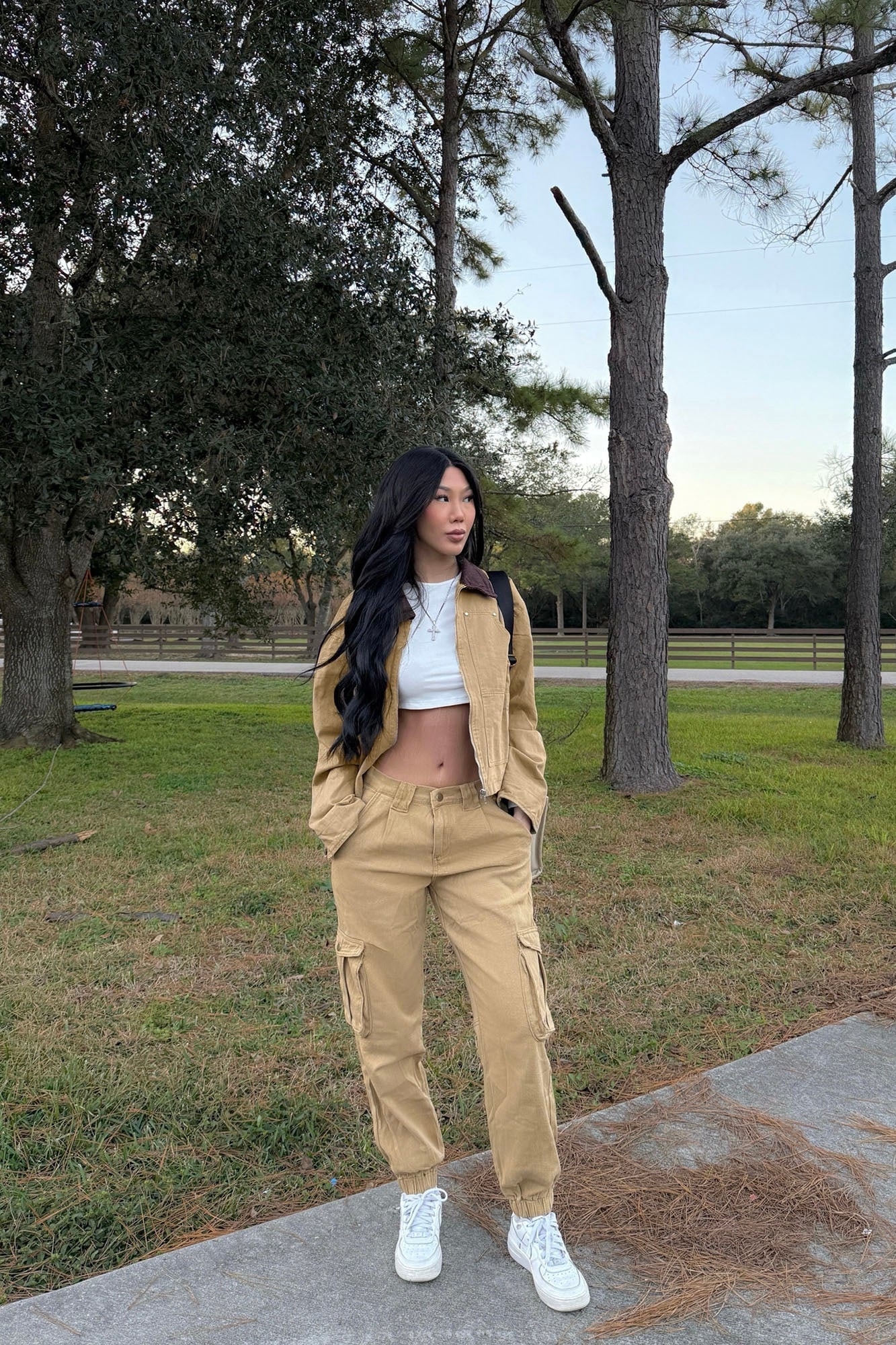 Leslie Cargo Joggers - Khaki image 1