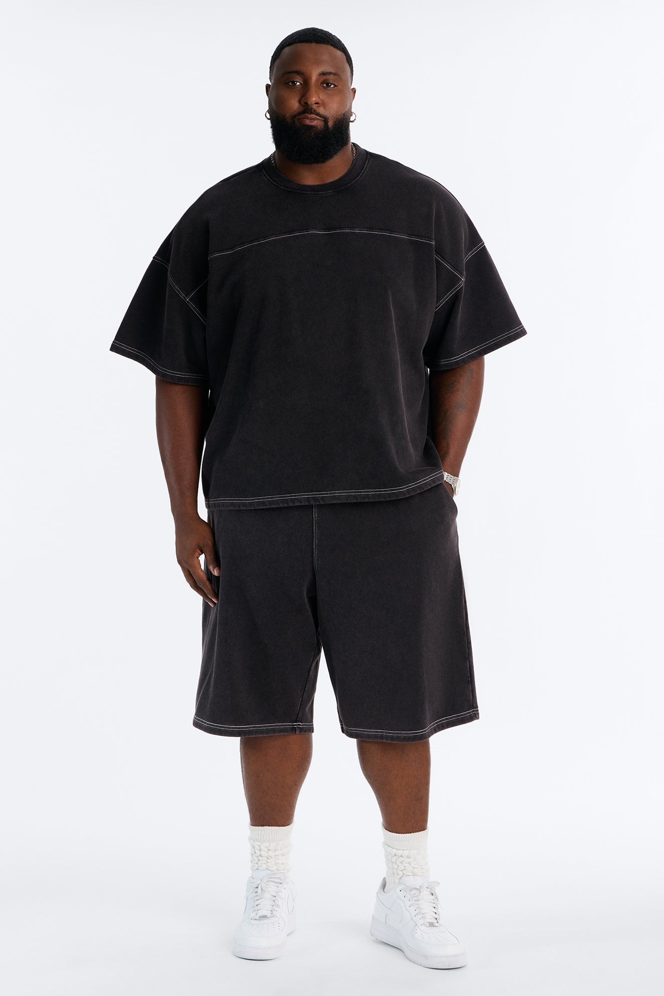 Kai Washed Contrast Stitch Baggy Sweatshort - Black alternate