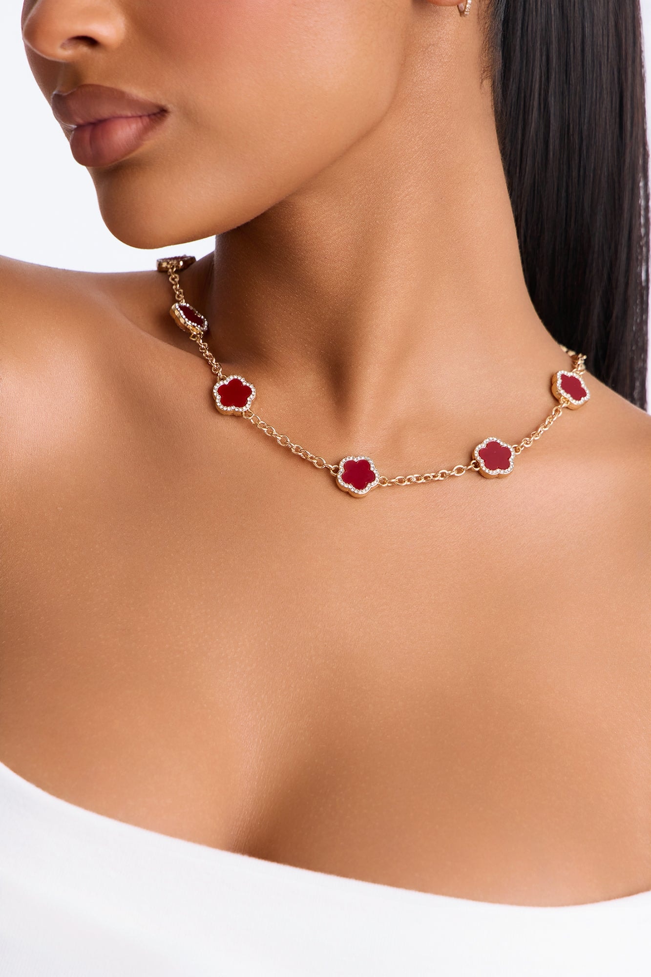 Clover Bae Chain Necklace - Burgundy/combo alternate
