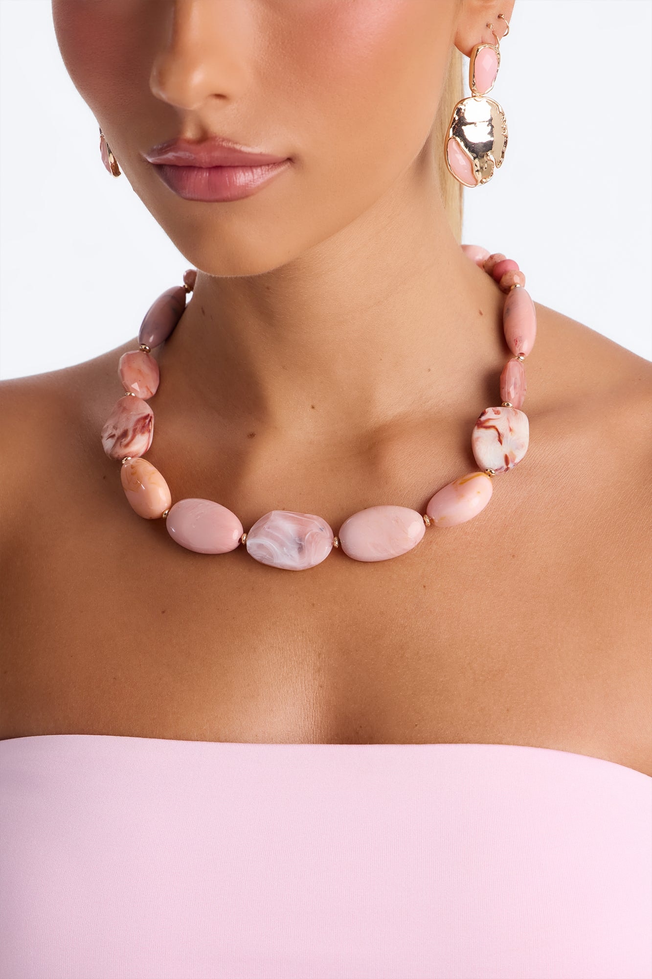 Sandy Retreat Necklace - Pink image 1