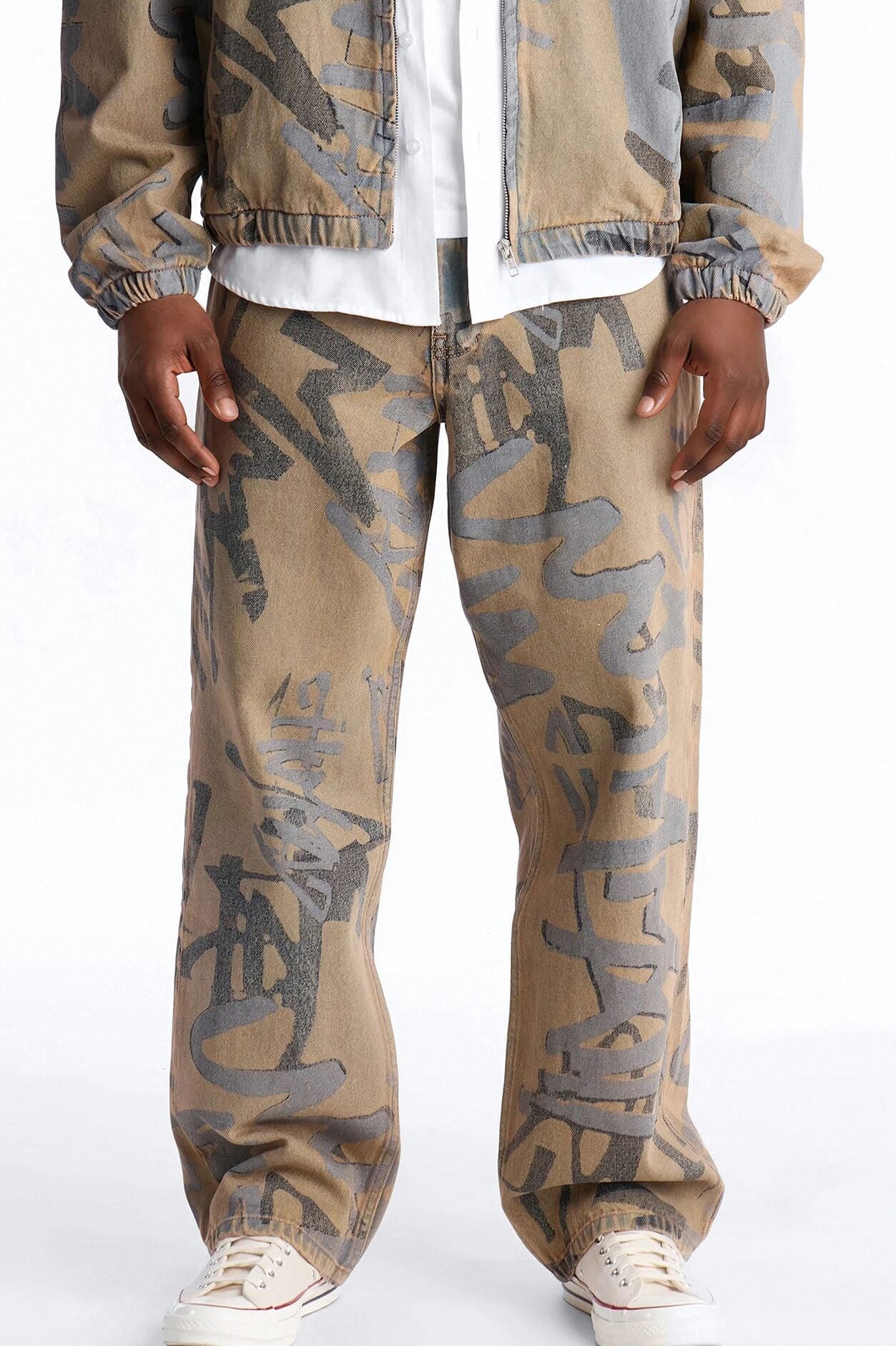 Vintage Graffiti Barrel Jeans - Vintage Wash image 1