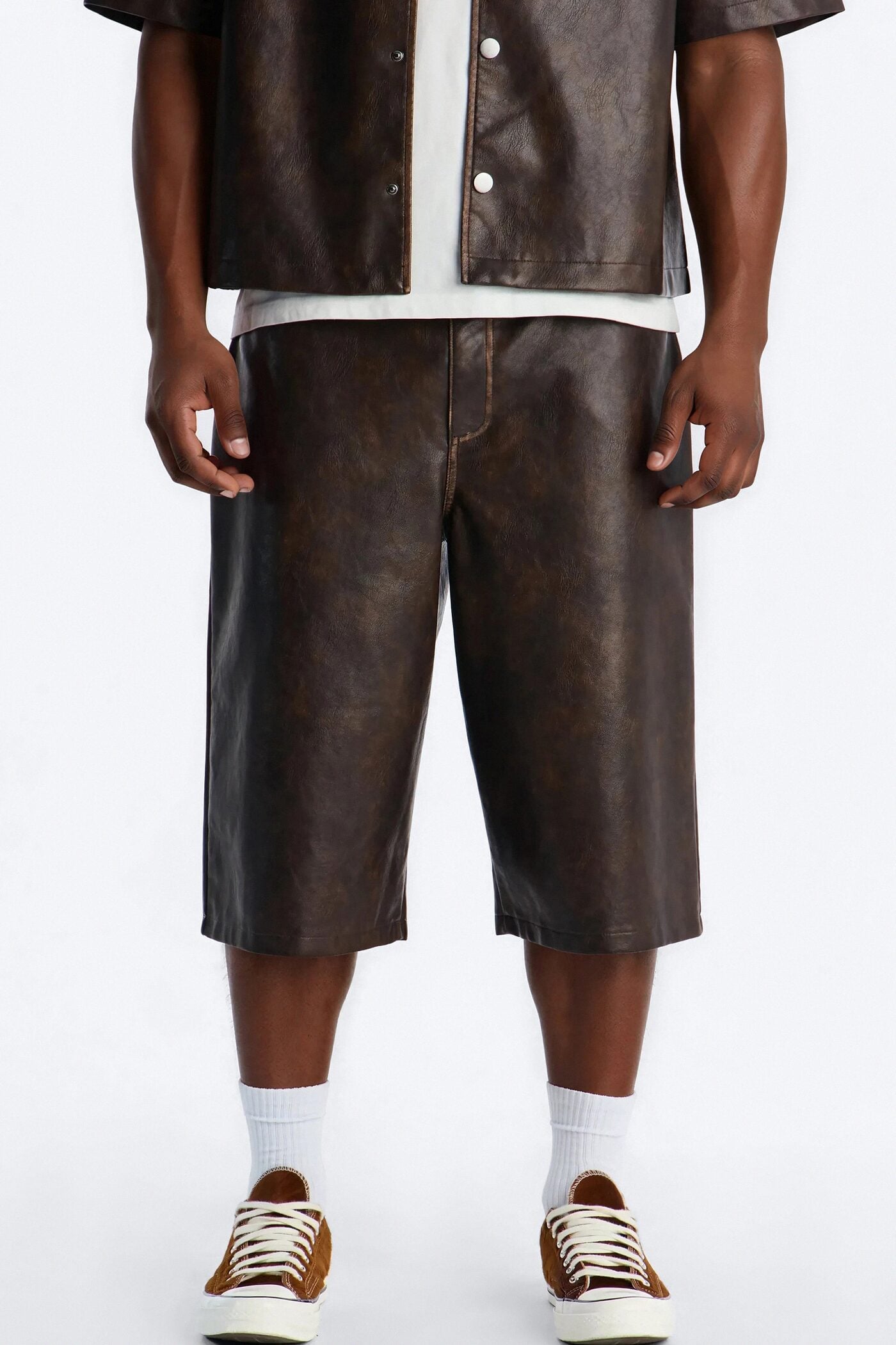Baggy Fordham Front Faux Leather Short - Brown image 1