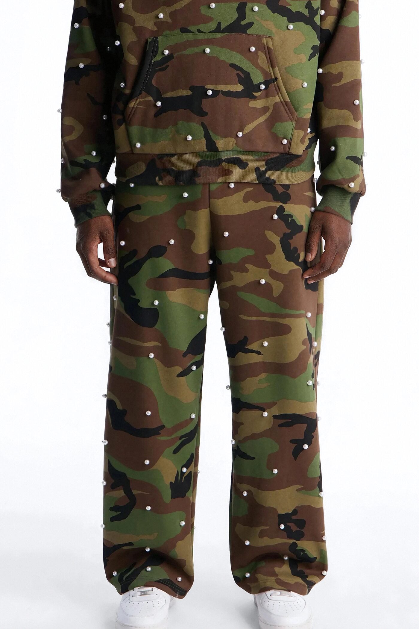 Baggy Vanguard Pearl Embellished Camo Sweatpants - Camouflage image 1