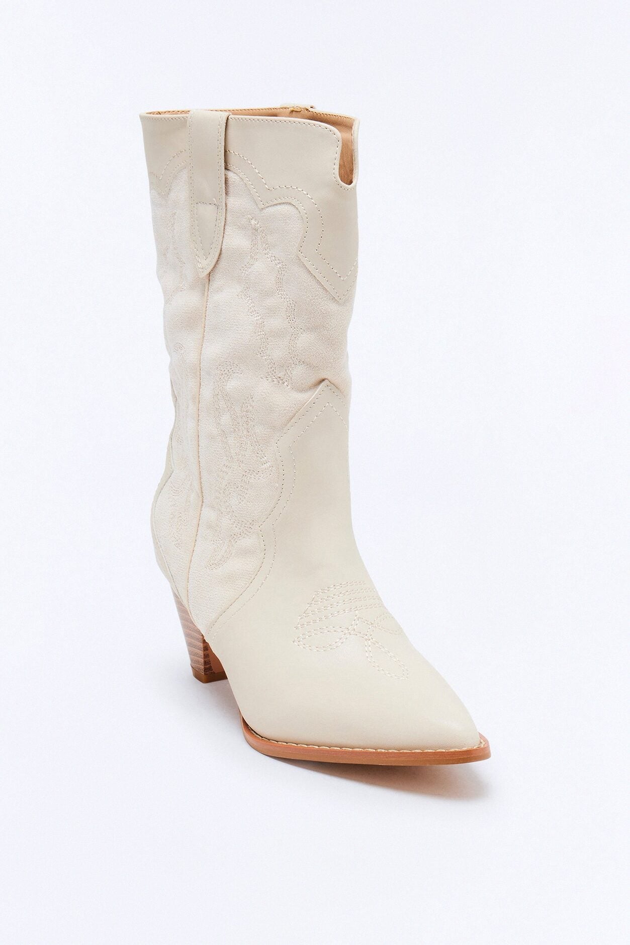 Peachy Keen Cowboy Boots - Ivory image 1
