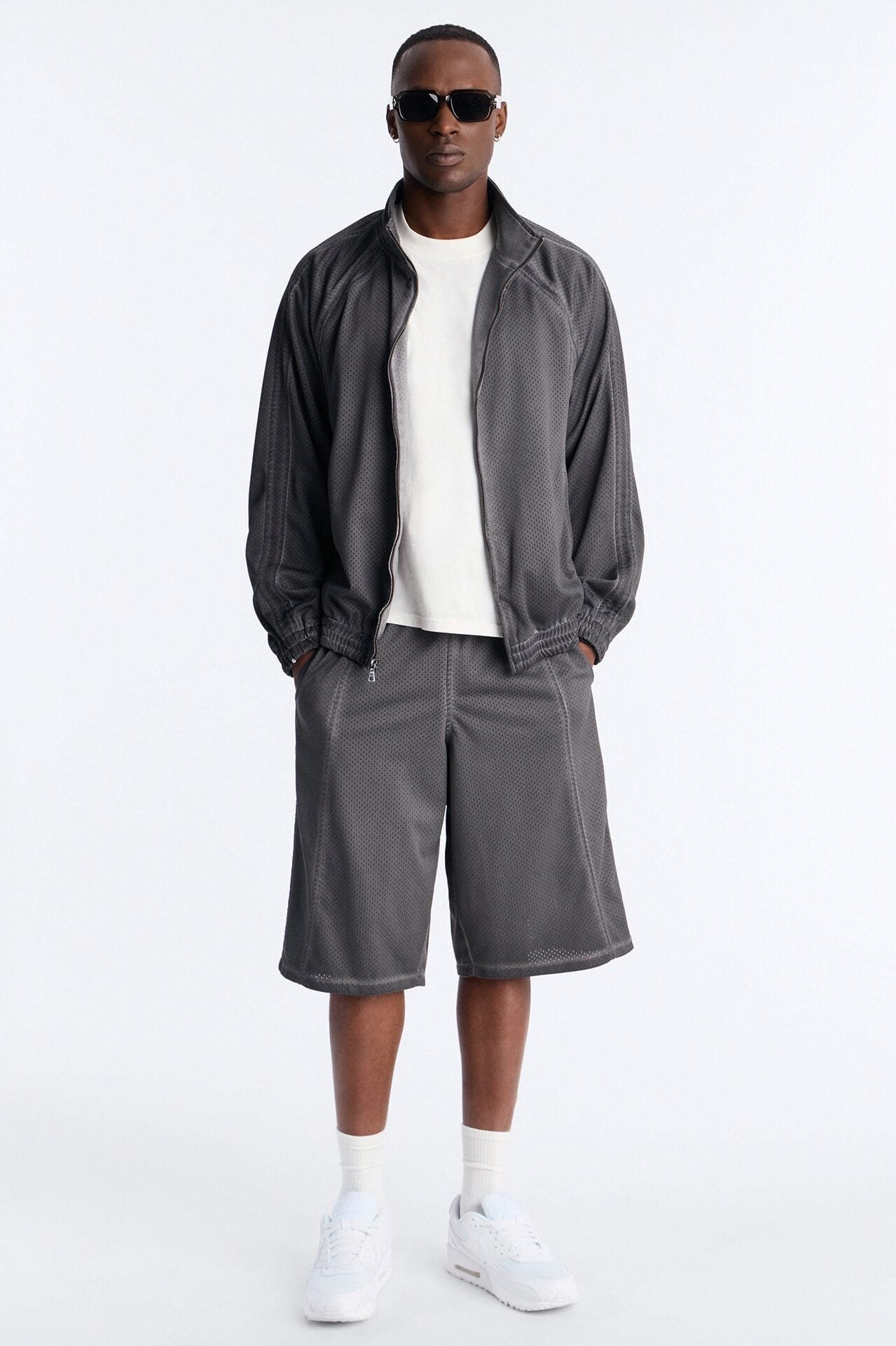 Baggy Dirty Washed Heavyweight Short - Grey Mineral Wash image 1