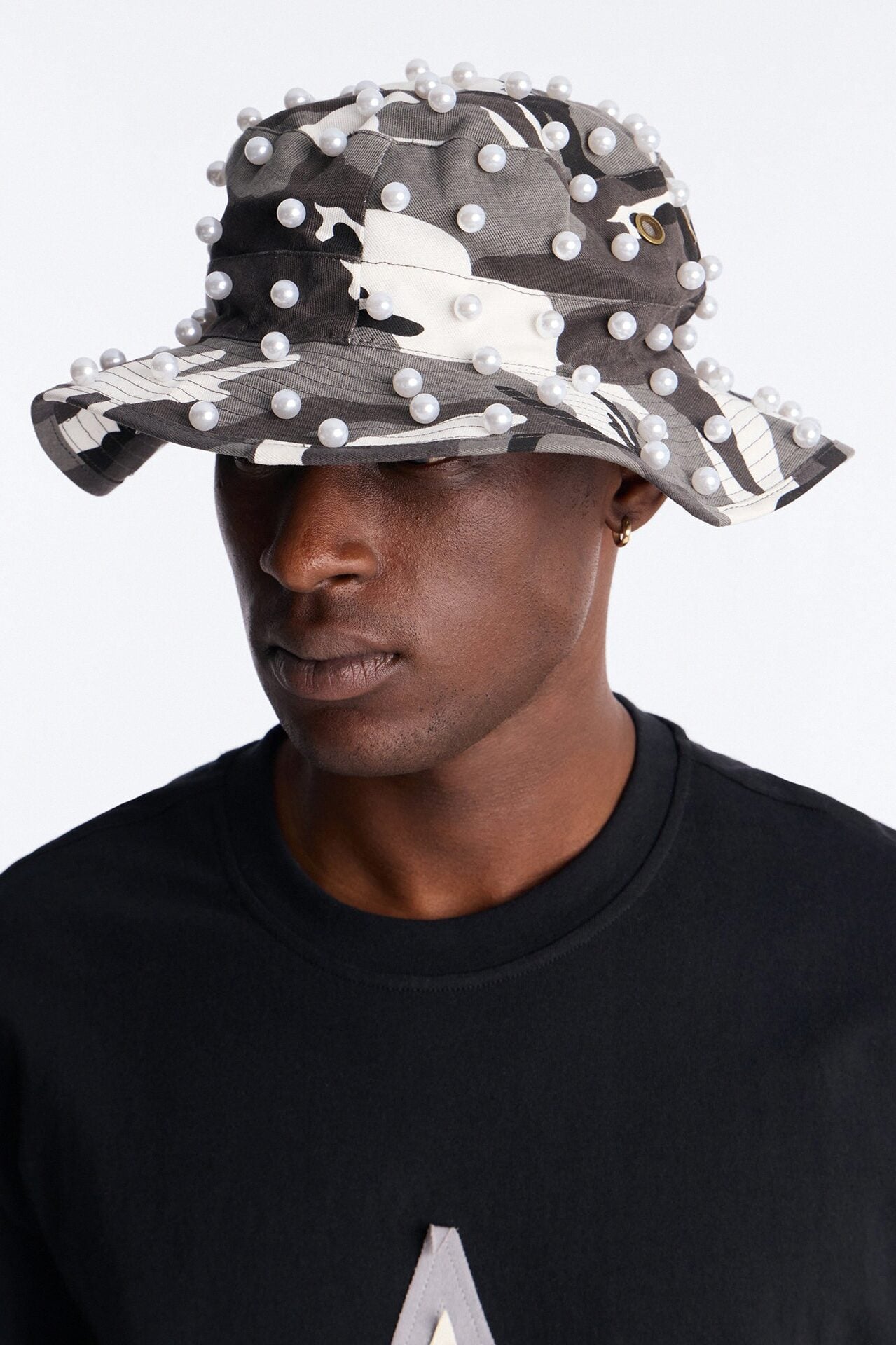 Camo Pearled Bucket Hat - Black/White image 1