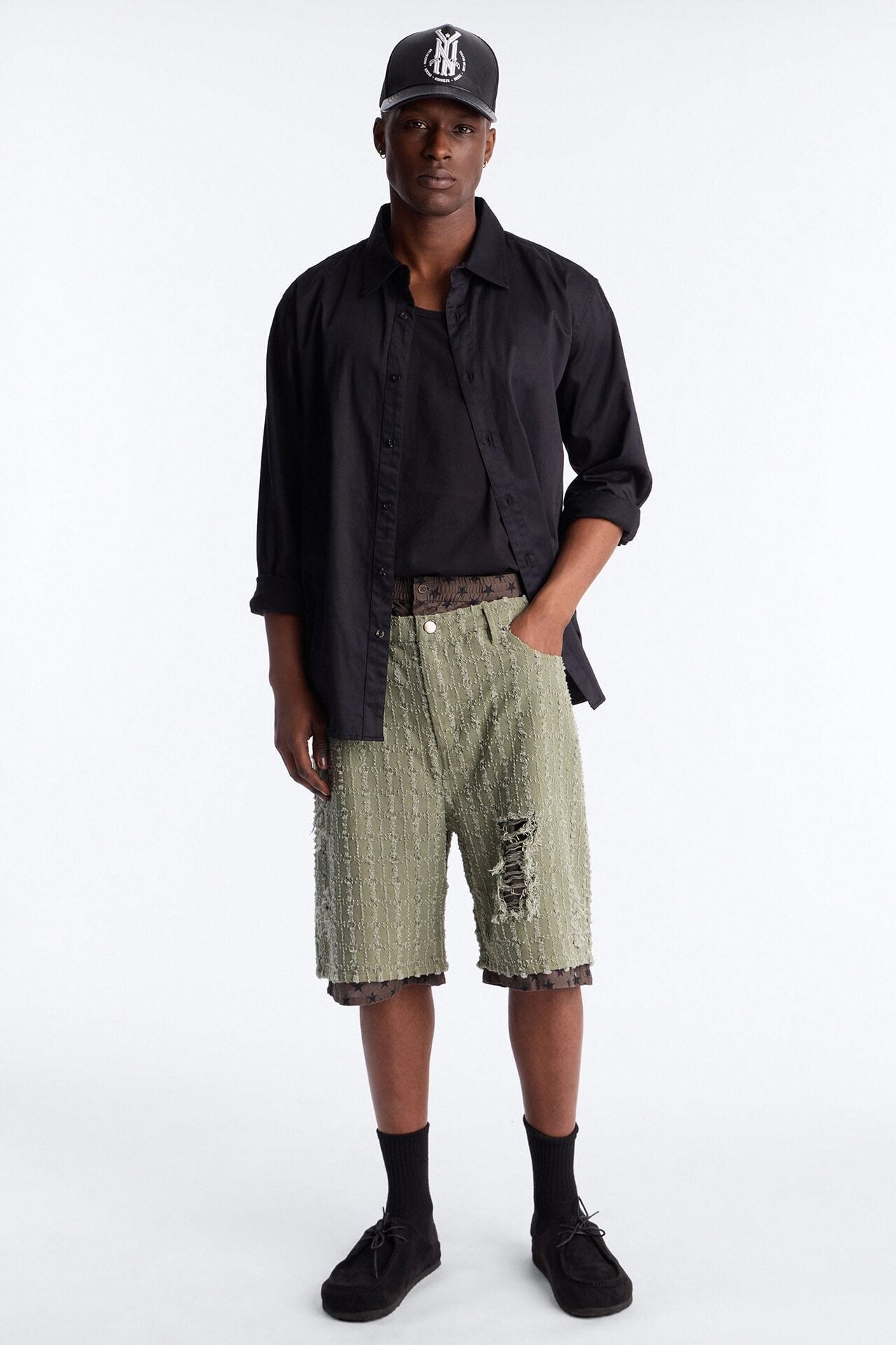 Baggy Double Waisted Stars And Distressed Short - Olive image 1