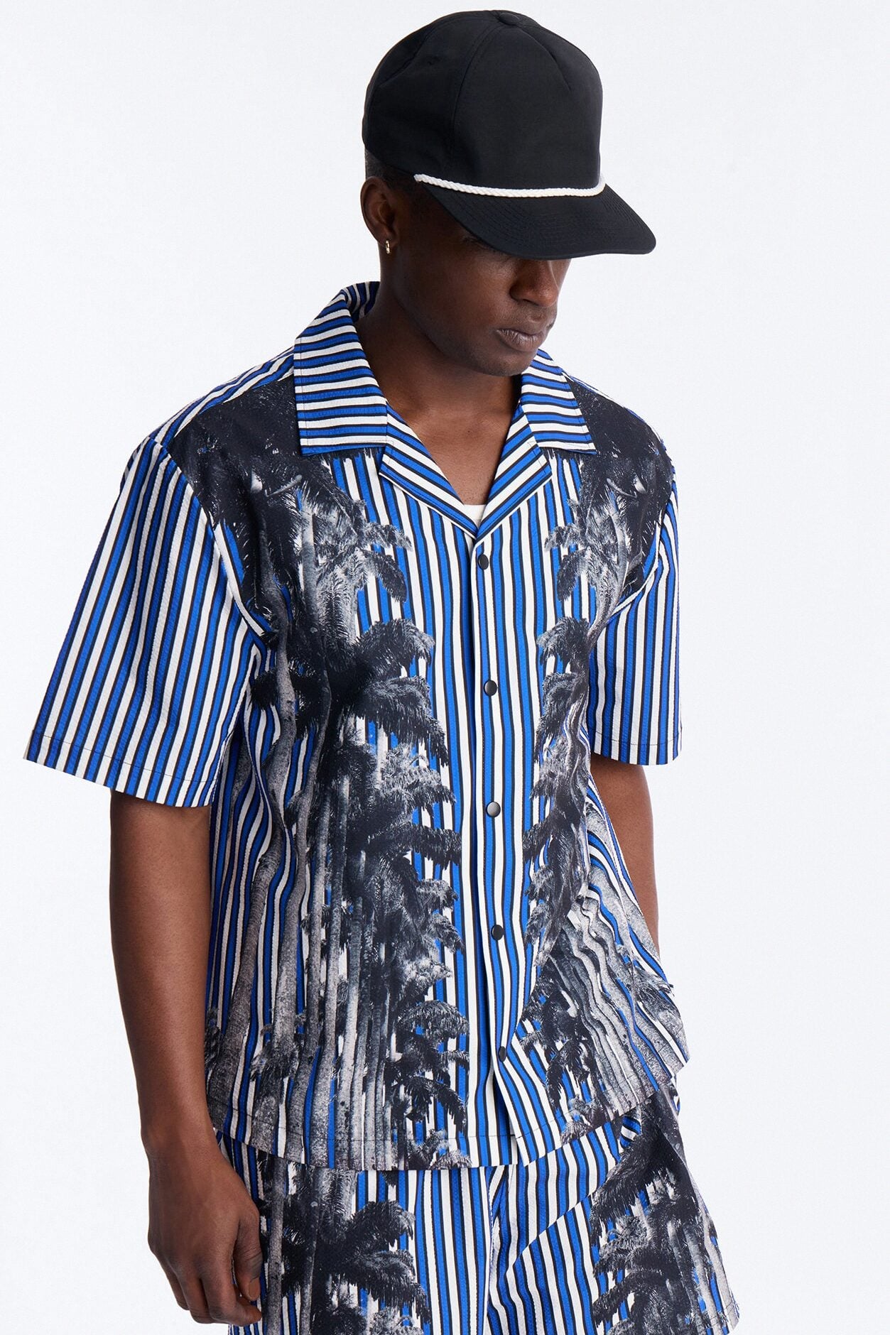 Relaxed Palm Haven Striped Seersucker Cuban Collar Button Up Shirt - Blue image 1