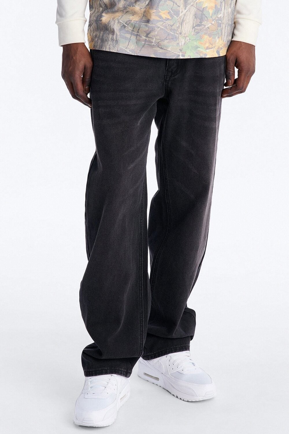 Essential Straight Rigid Jean - Black Wash image 1