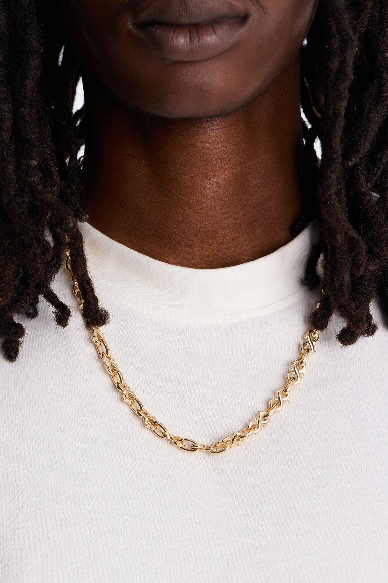 Forever Thorned Links Necklace - Gold image 1