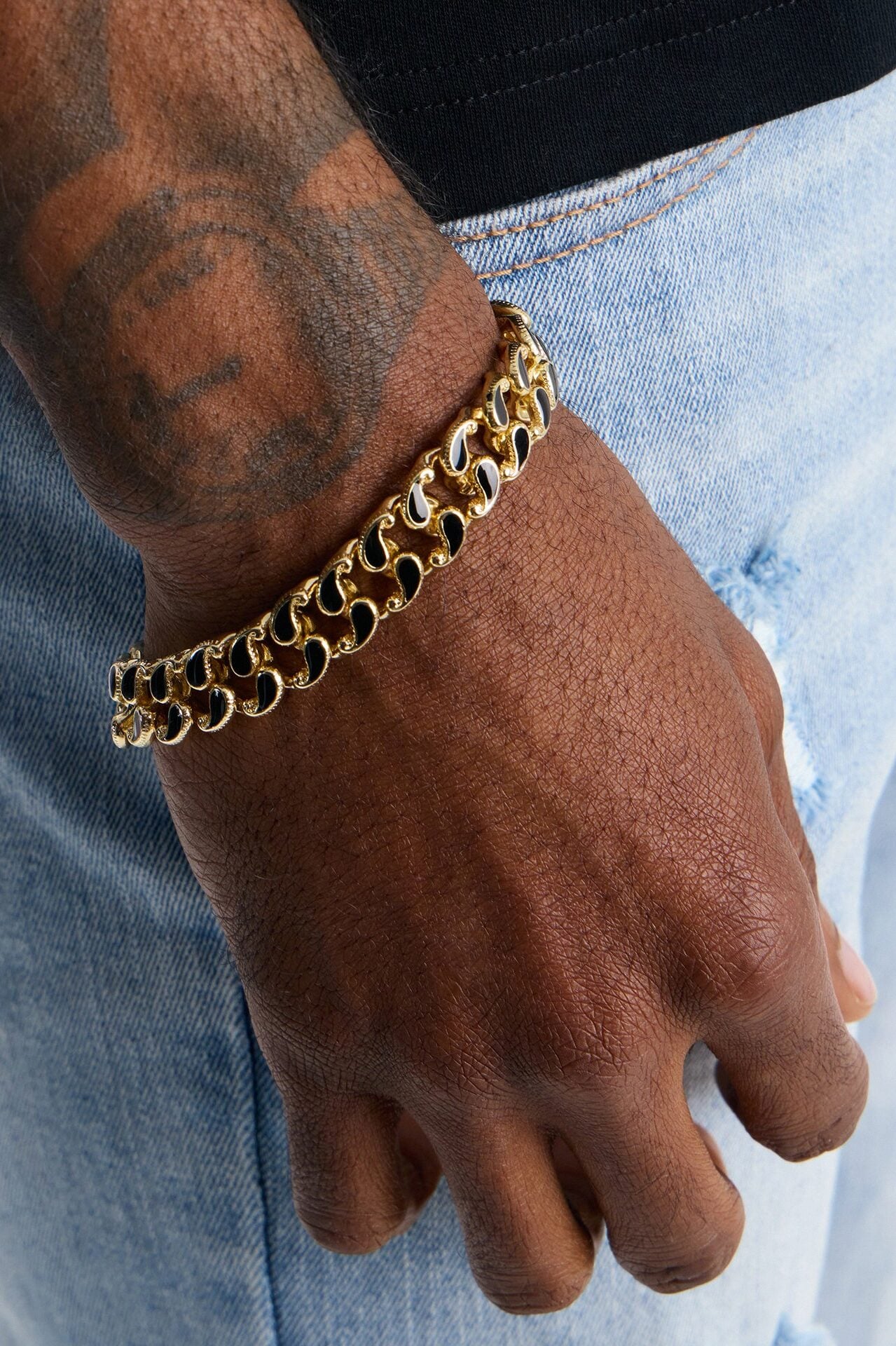 Dark Heat Chain Bracelet - Gold image 1
