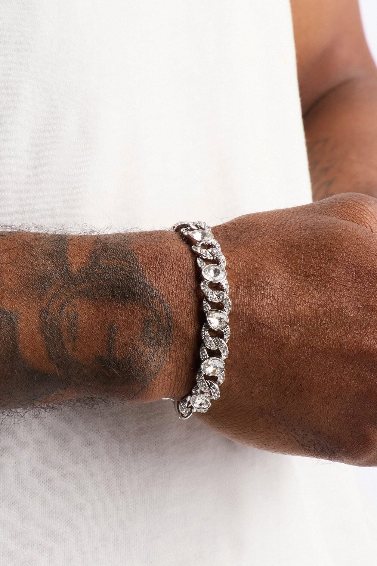 Opulent Oval Chain Bracelet - Silver image 1