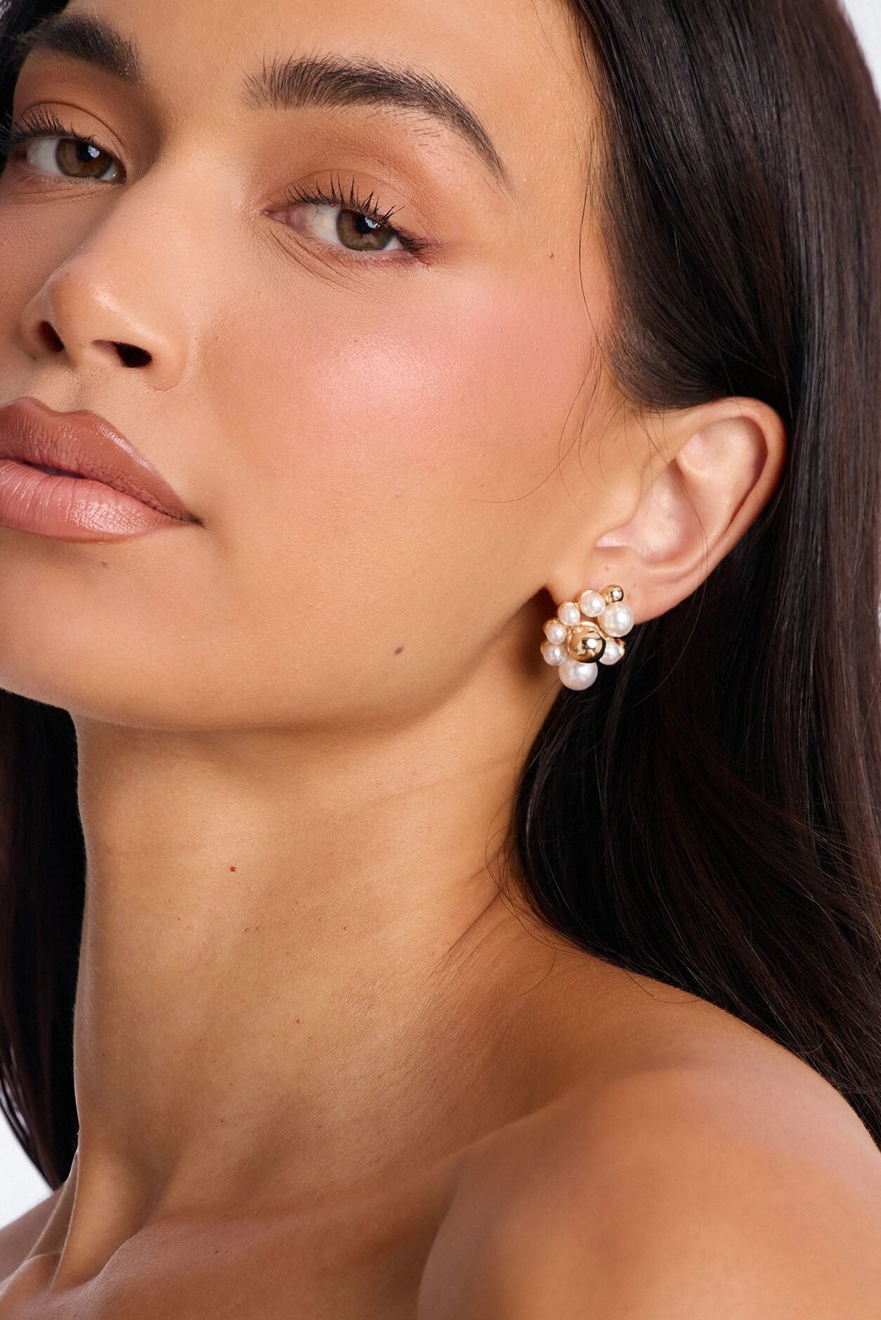 All In Beads Pearl Stud Earrings - Gold/combo image 1